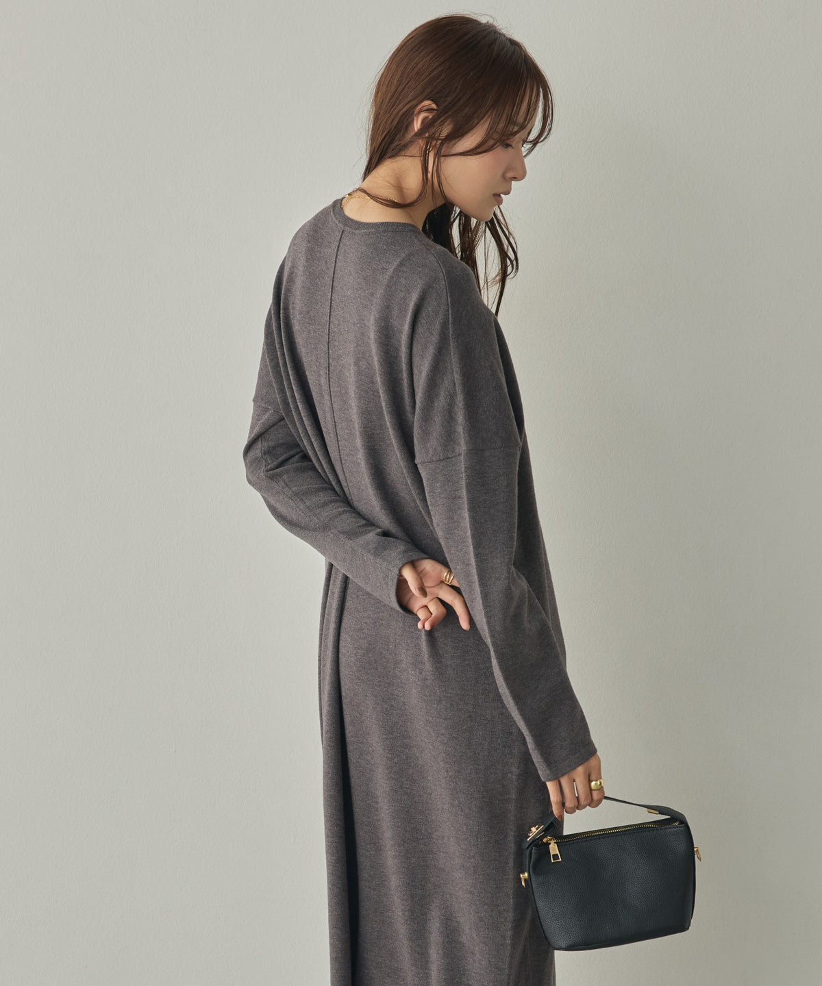 [ANTI-STATIC] YAWAMOCHI YARN OVER-DOLMAN KNIT DRESS