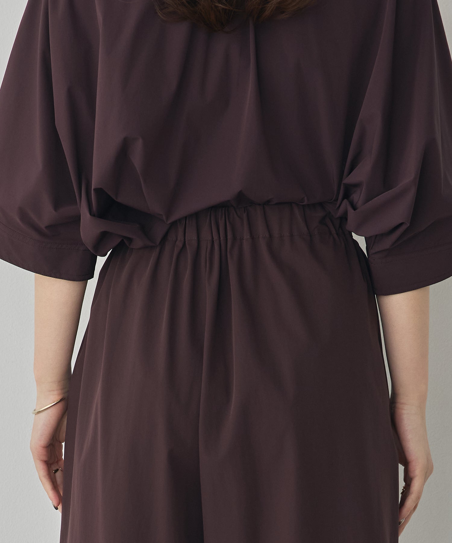 [ICE TOUCH] PLEATED SHORTS