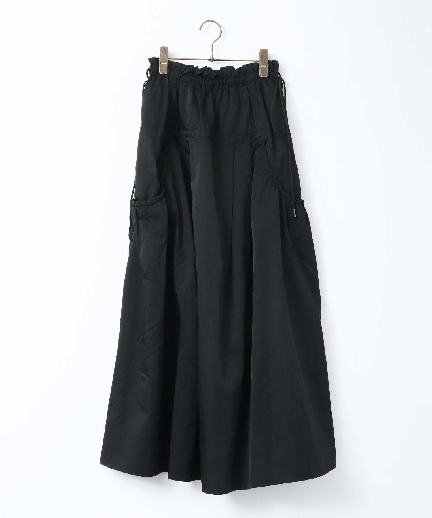 NYLON DESIGN FLARE SKIRT