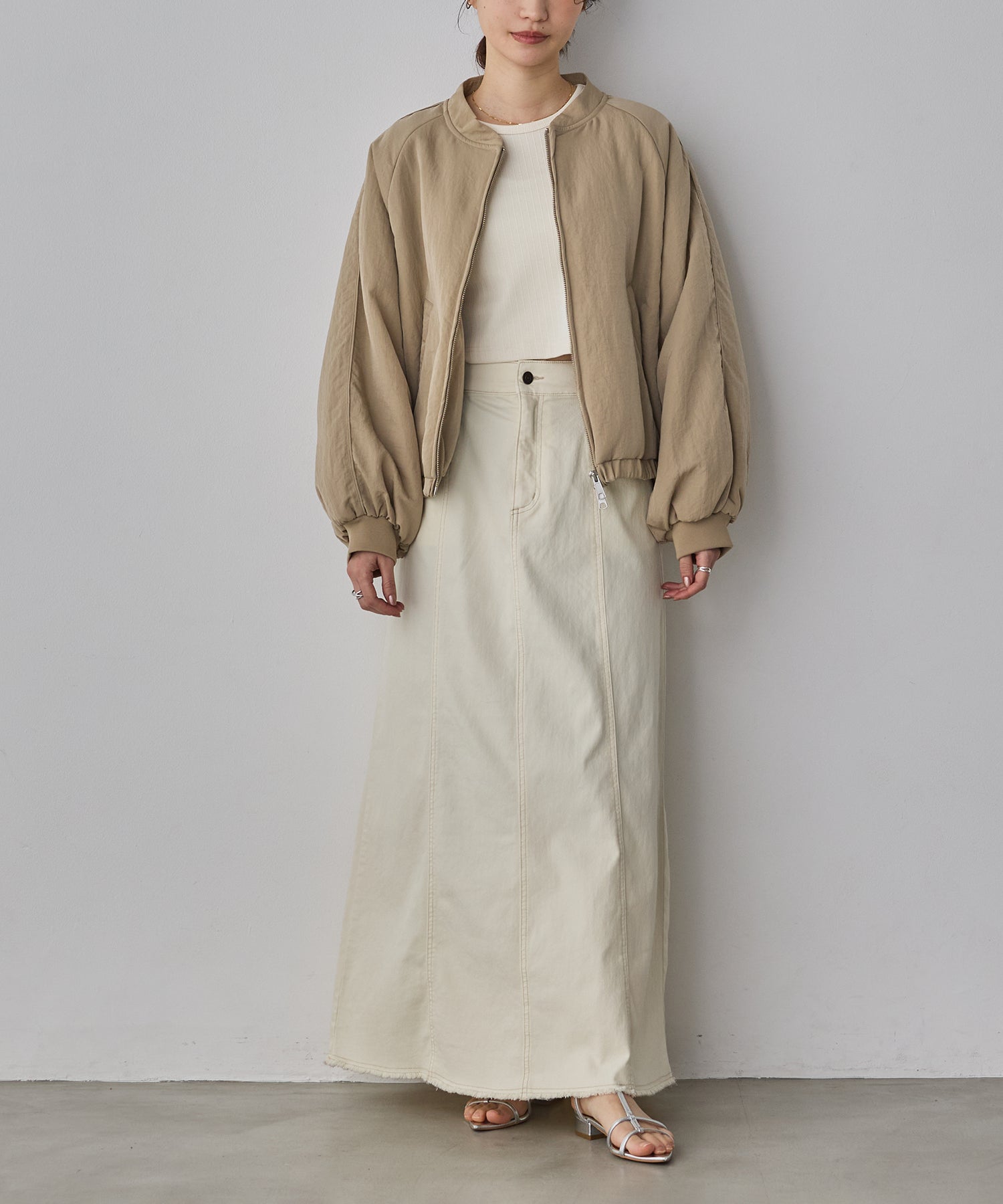 STRETCH DENIM NARROW SKIRT