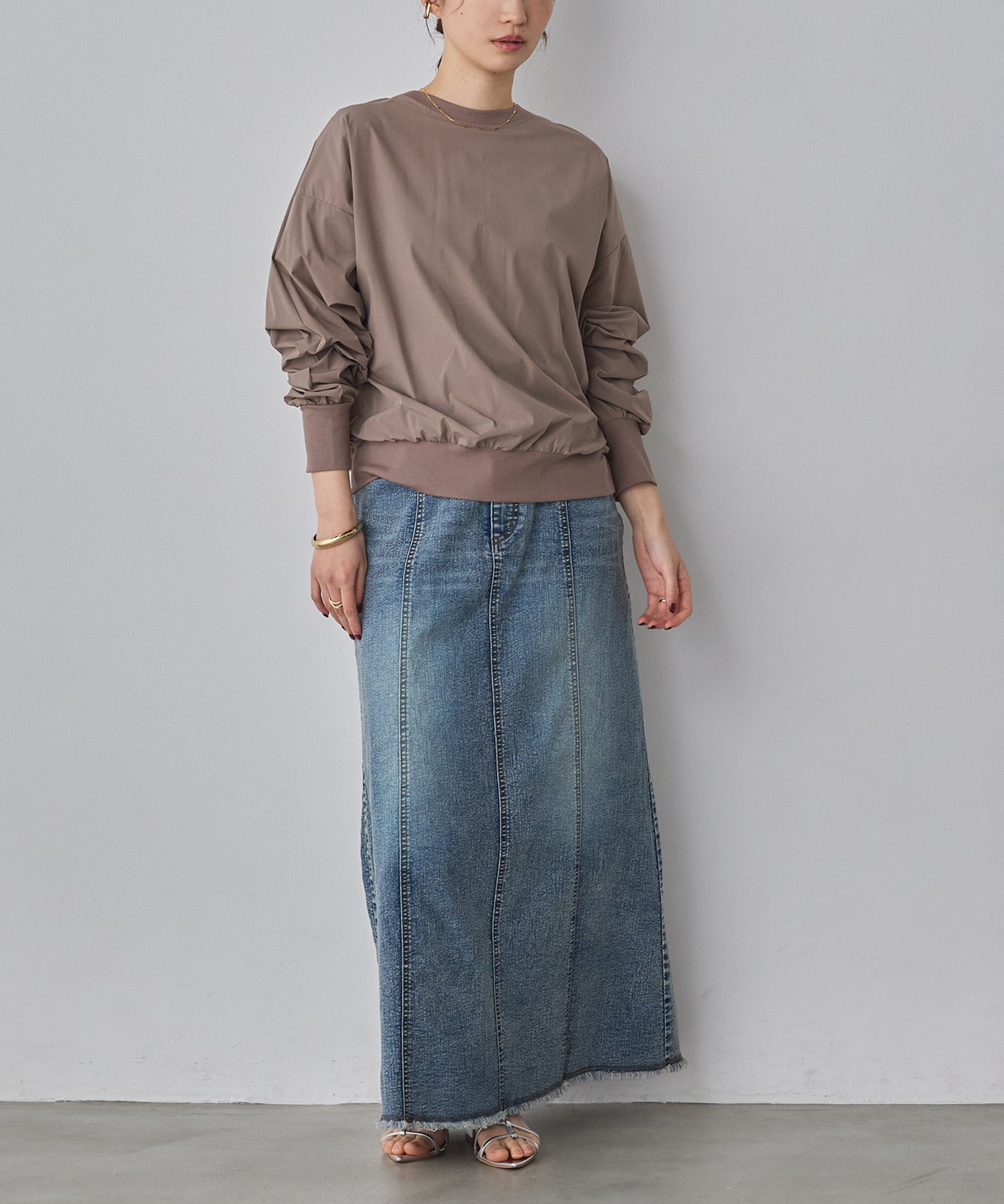 STRETCH DENIM NARROW SKIRT