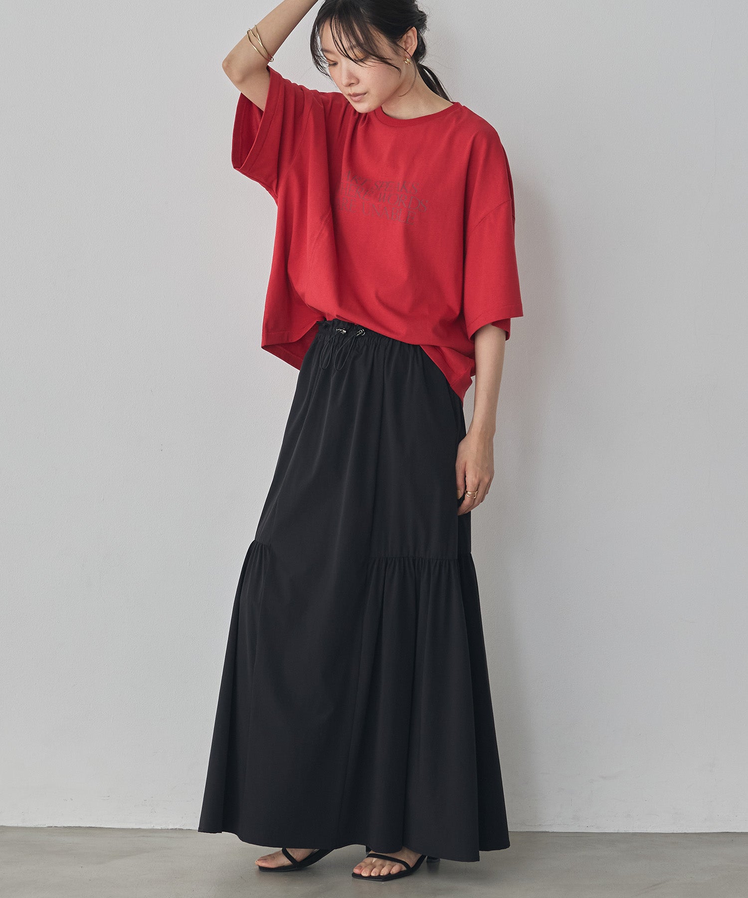 [ICE TOUCH] SIDE-TIERED SKIRT