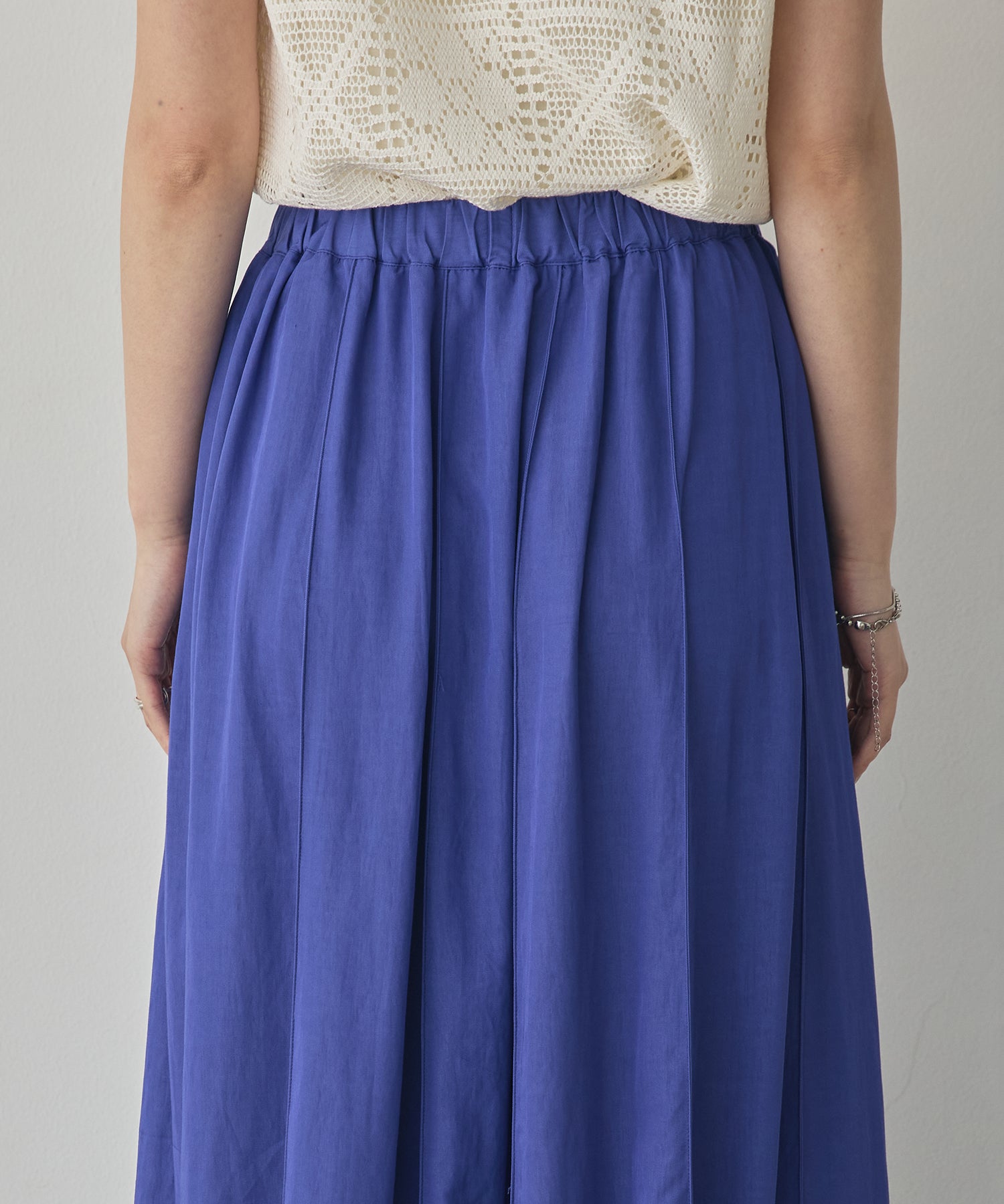 FLOWY PANEL SKIRT