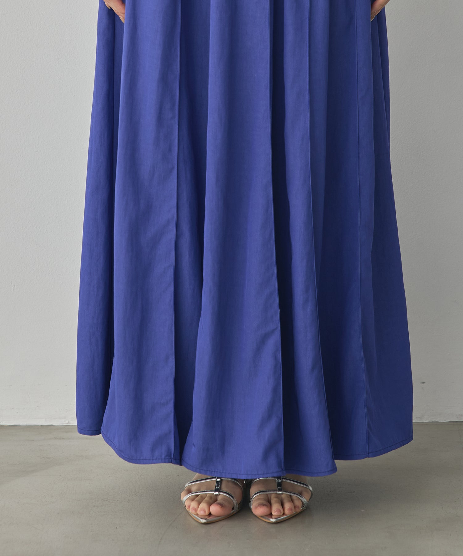 FLOWY PANEL SKIRT
