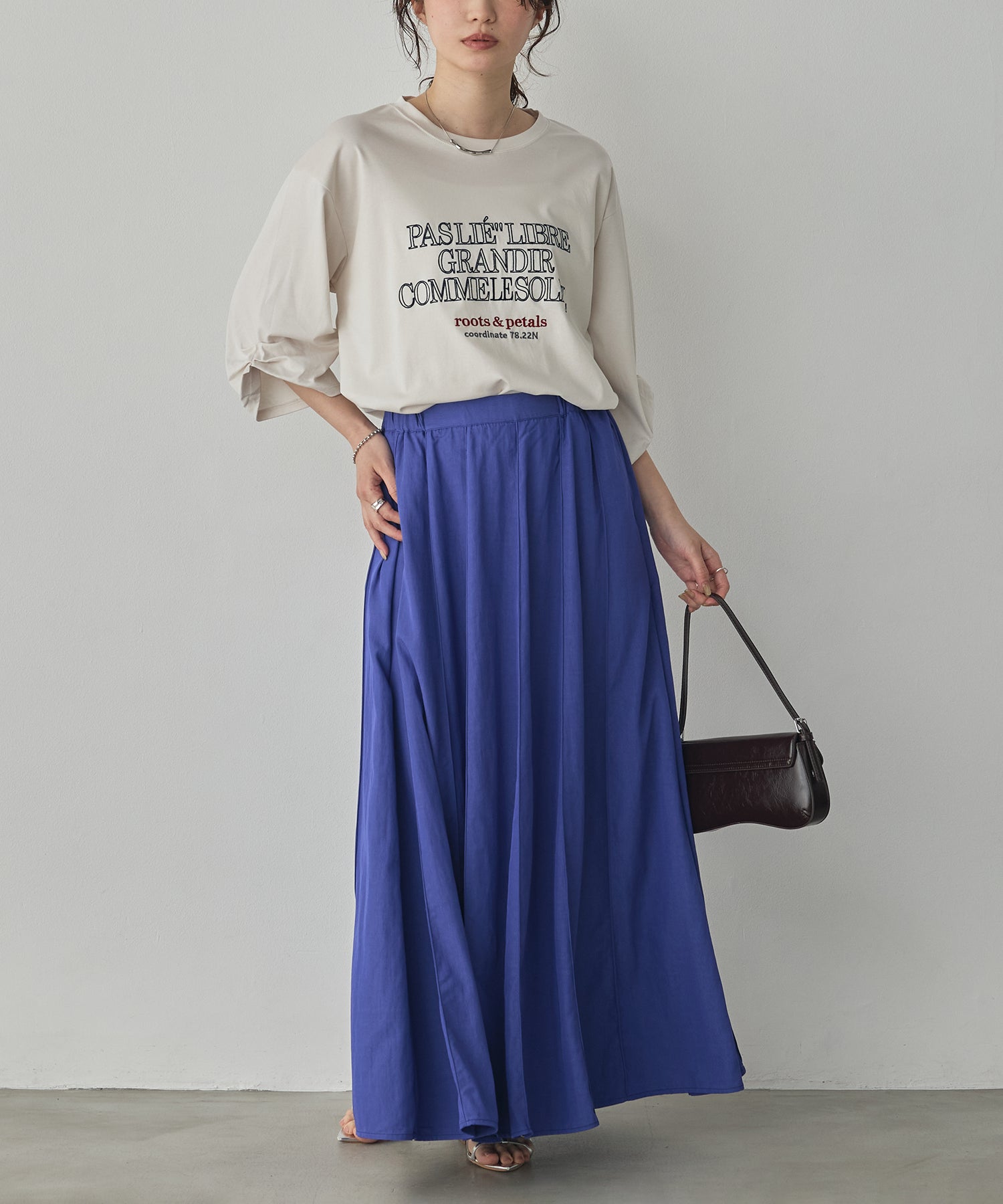 FLOWY PANEL SKIRT