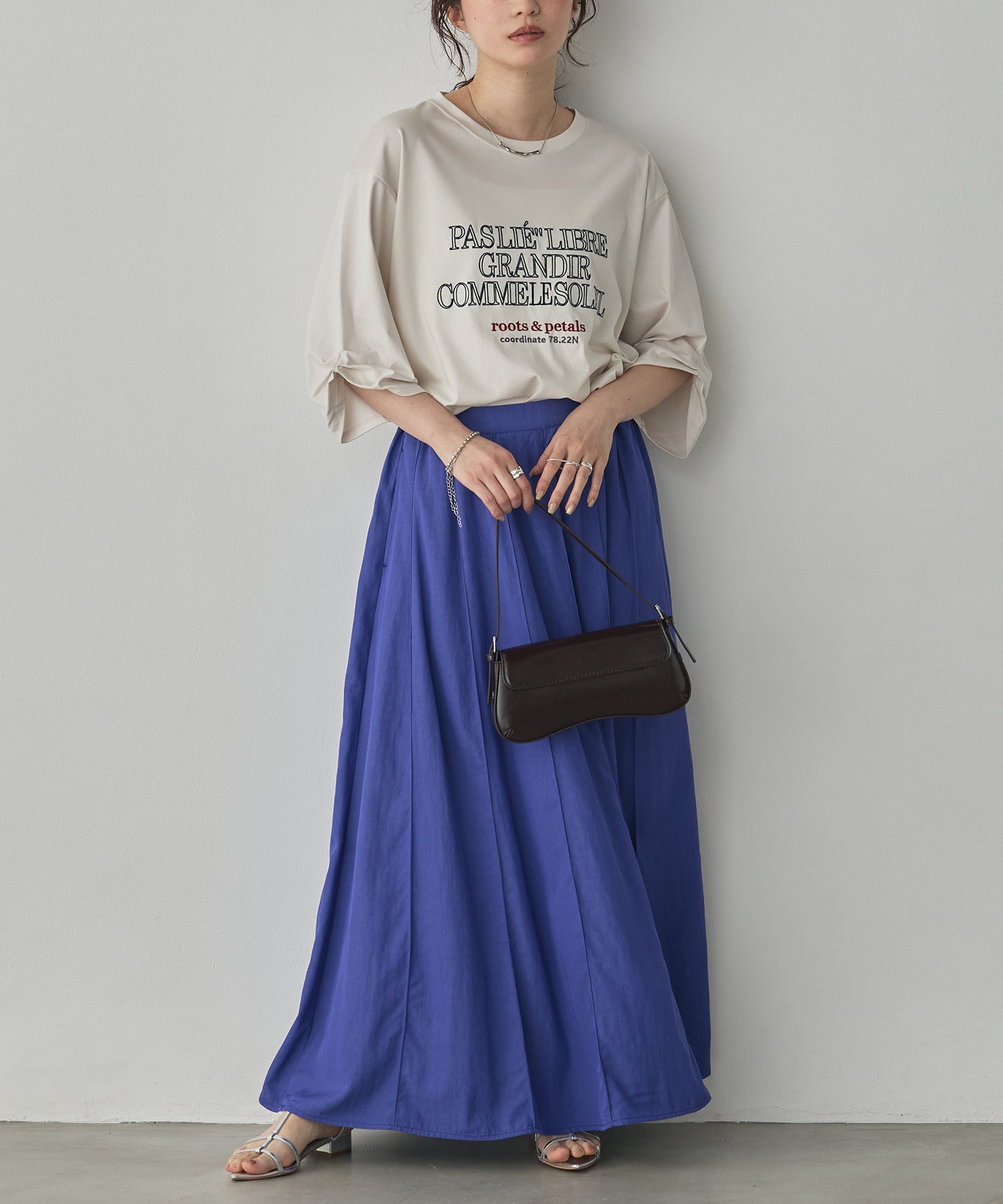 FLOWY PANEL SKIRT