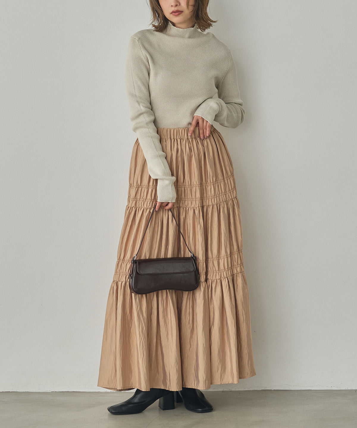 CHAMBRAY GATHERED SKIRT