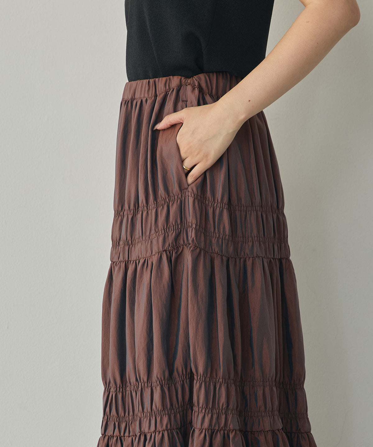 CHAMBRAY GATHERED SKIRT