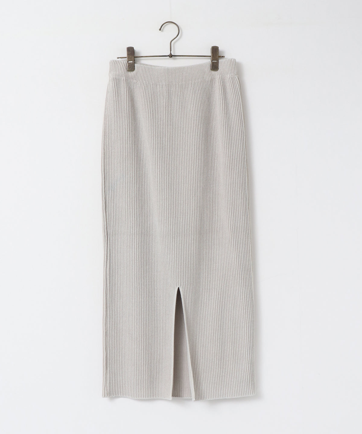 VINTAGE-STYLE FITTED SKIRT