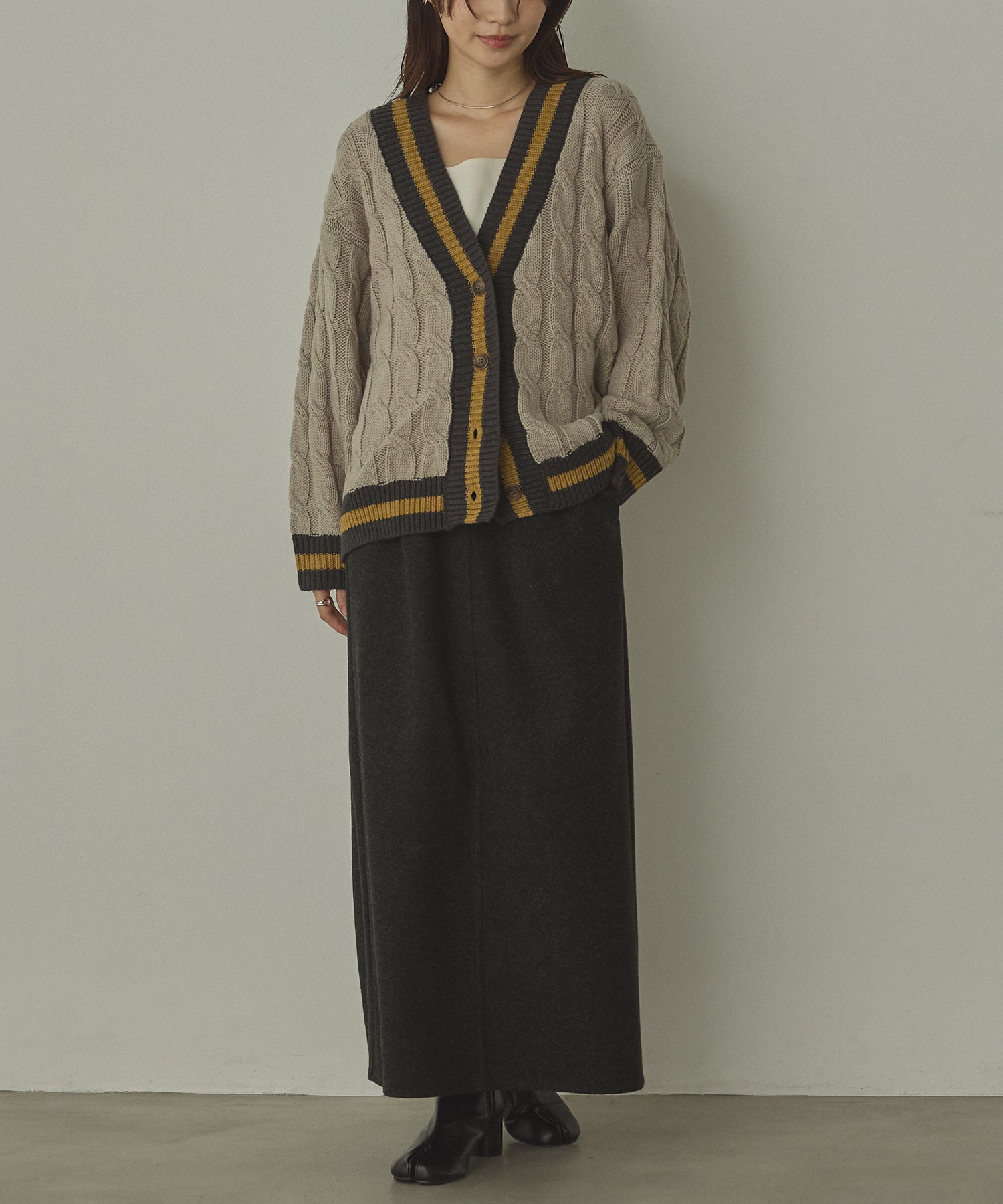 圧縮ニットソー ナロースカート