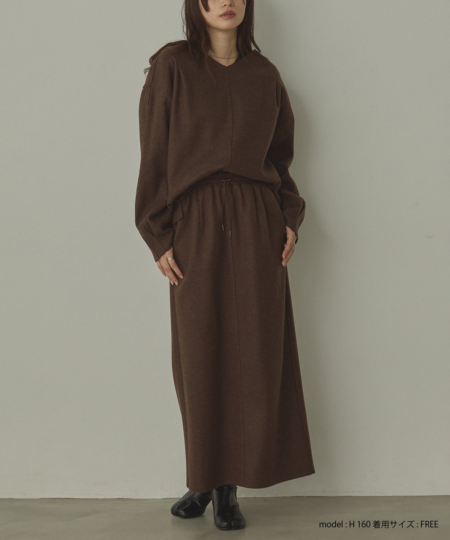 圧縮ニットソー ナロースカート