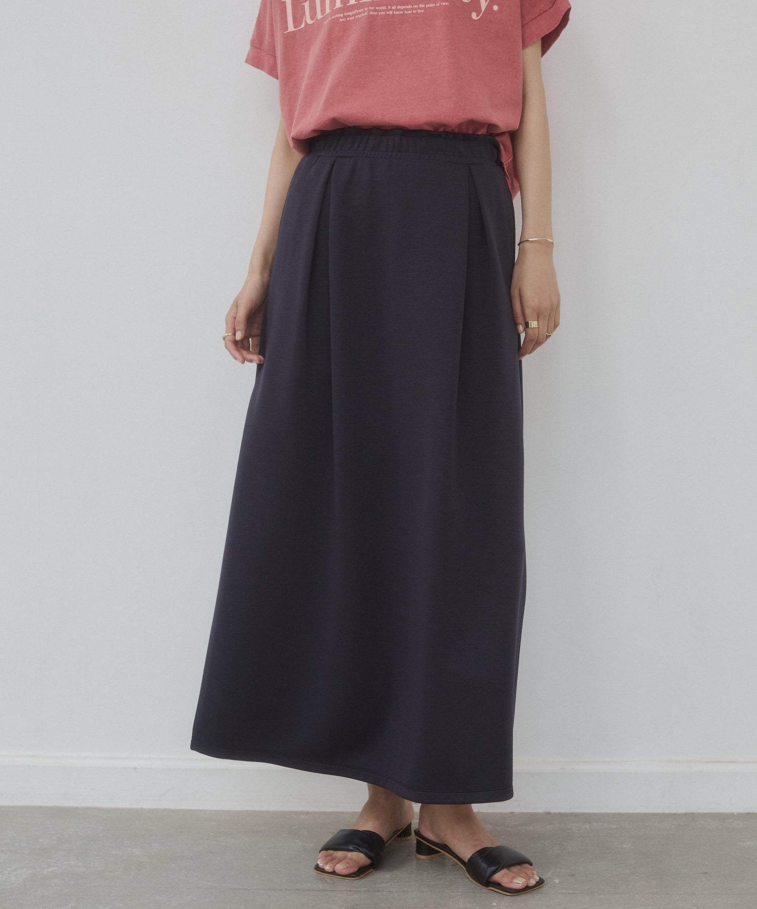 SOFT-TEXTURED CARDBOARD LONG SKIRT