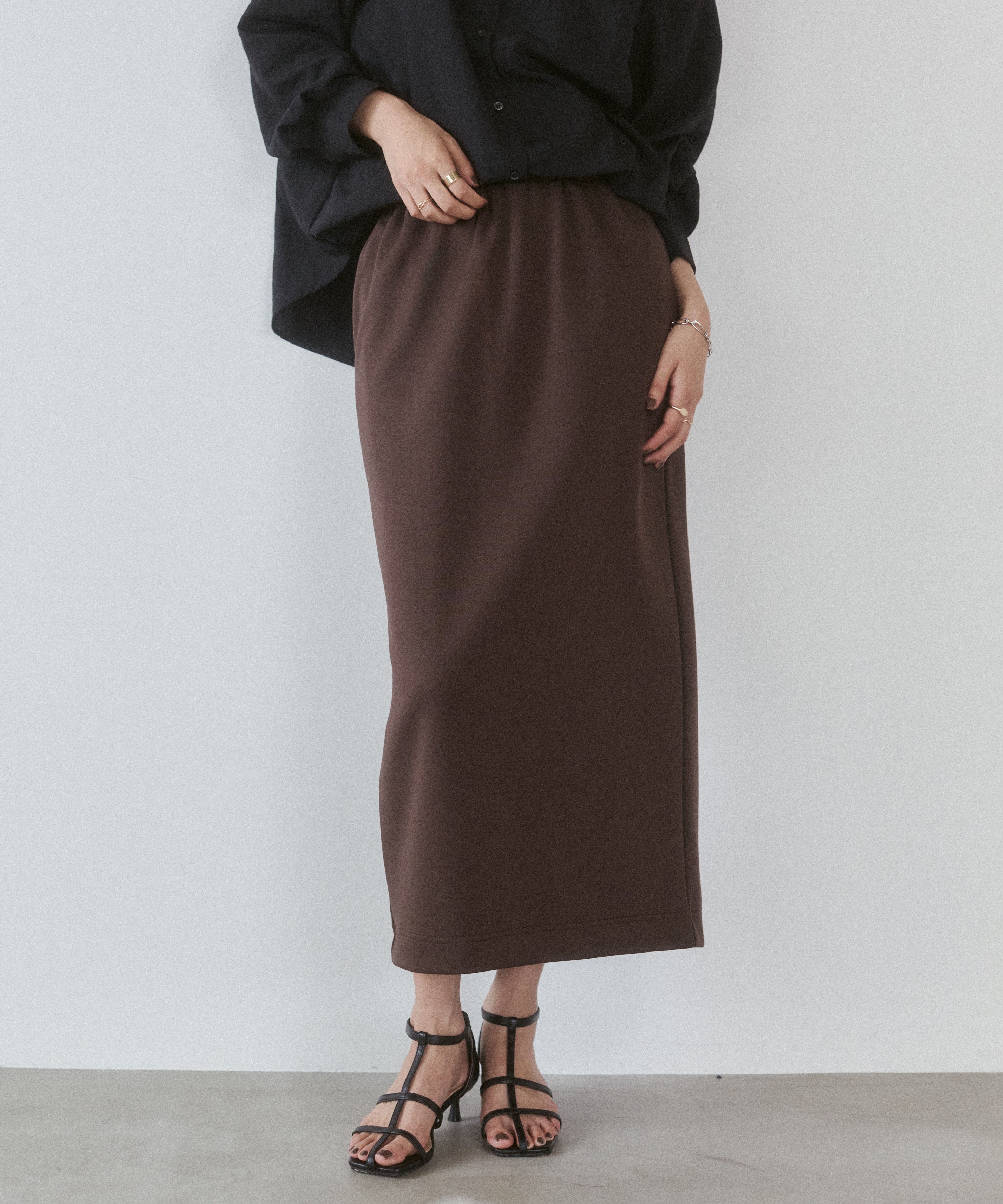 LIGHTWEIGHT CARDBOARD TIGHT SKIRT