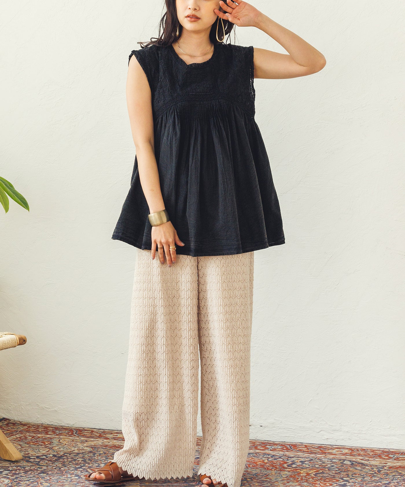 刺繍フレンチスリーブブラウス – hunch