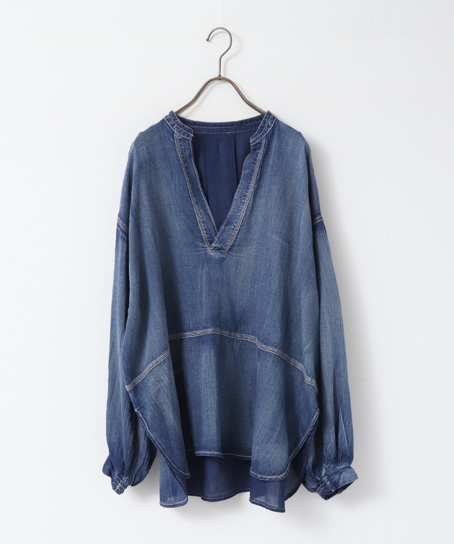 SHEER DENIM SKIPPER TOPS