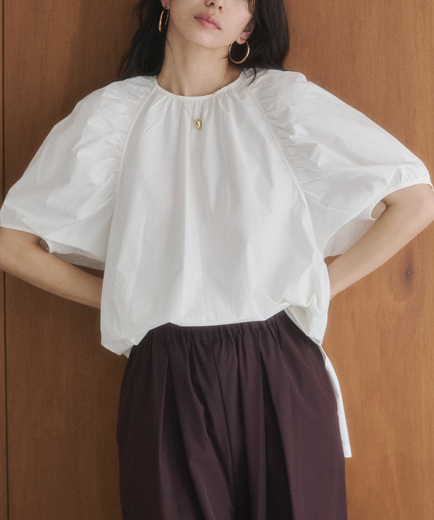 《PRE-ORDER》BACK-OPEN OVERSIZED BLOUSE