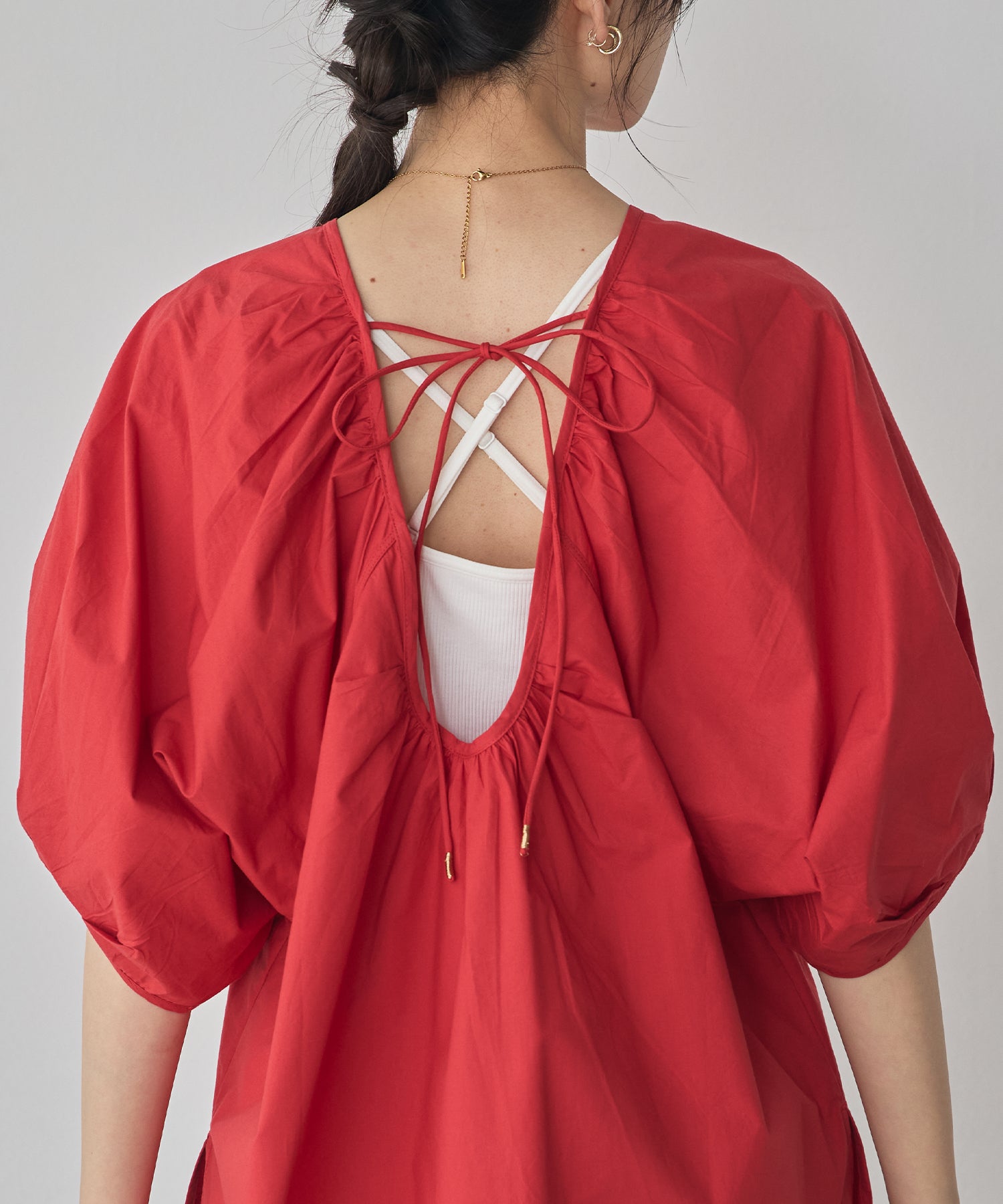 《PRE-ORDER》BACK-OPEN OVERSIZED BLOUSE