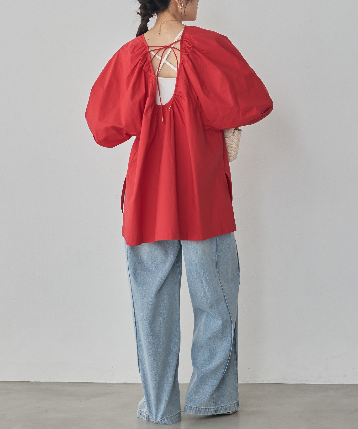 《PRE-ORDER》BACK-OPEN OVERSIZED BLOUSE