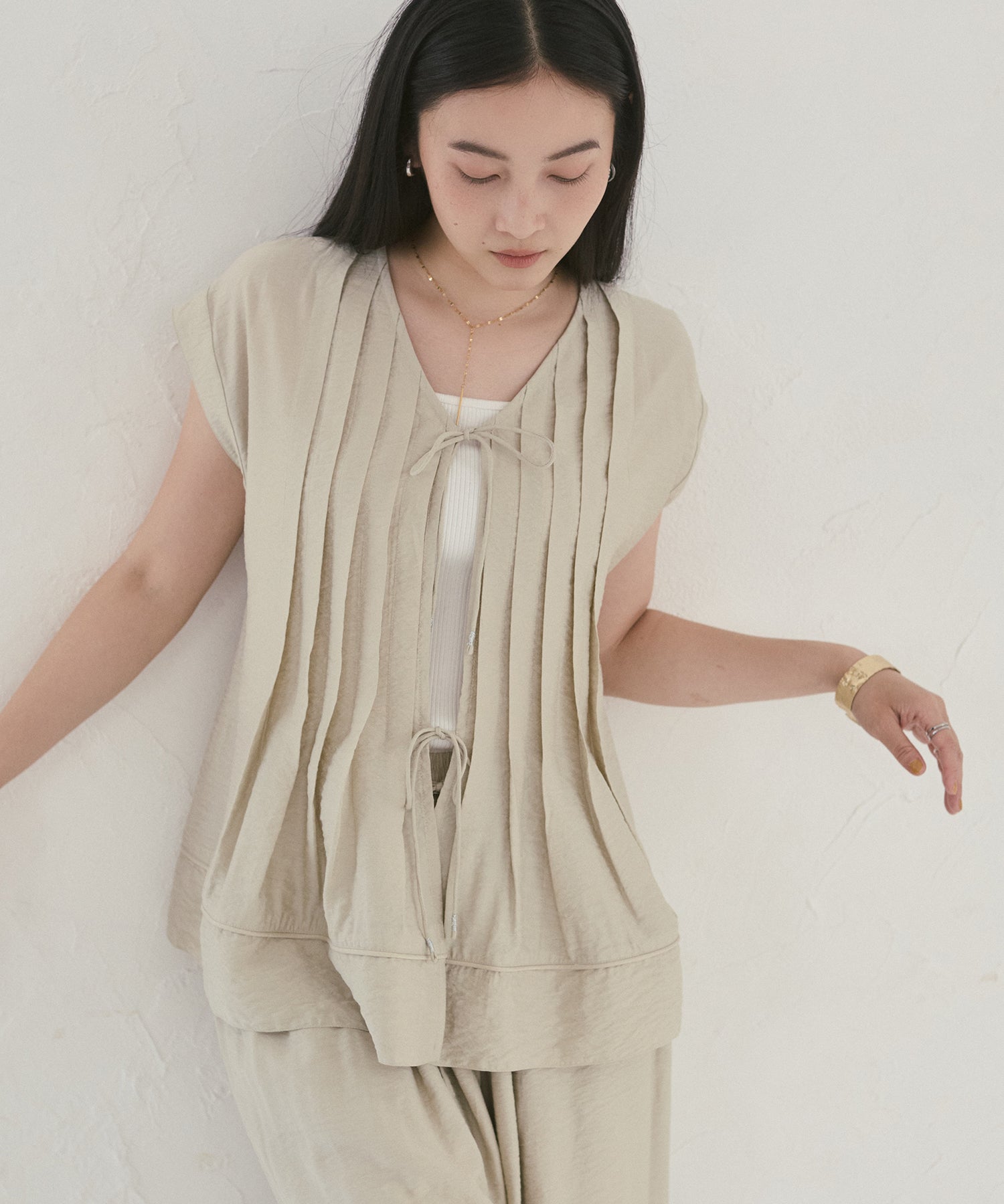 PARACHUTE FABRIC 2WAY TUCK BLOUSE