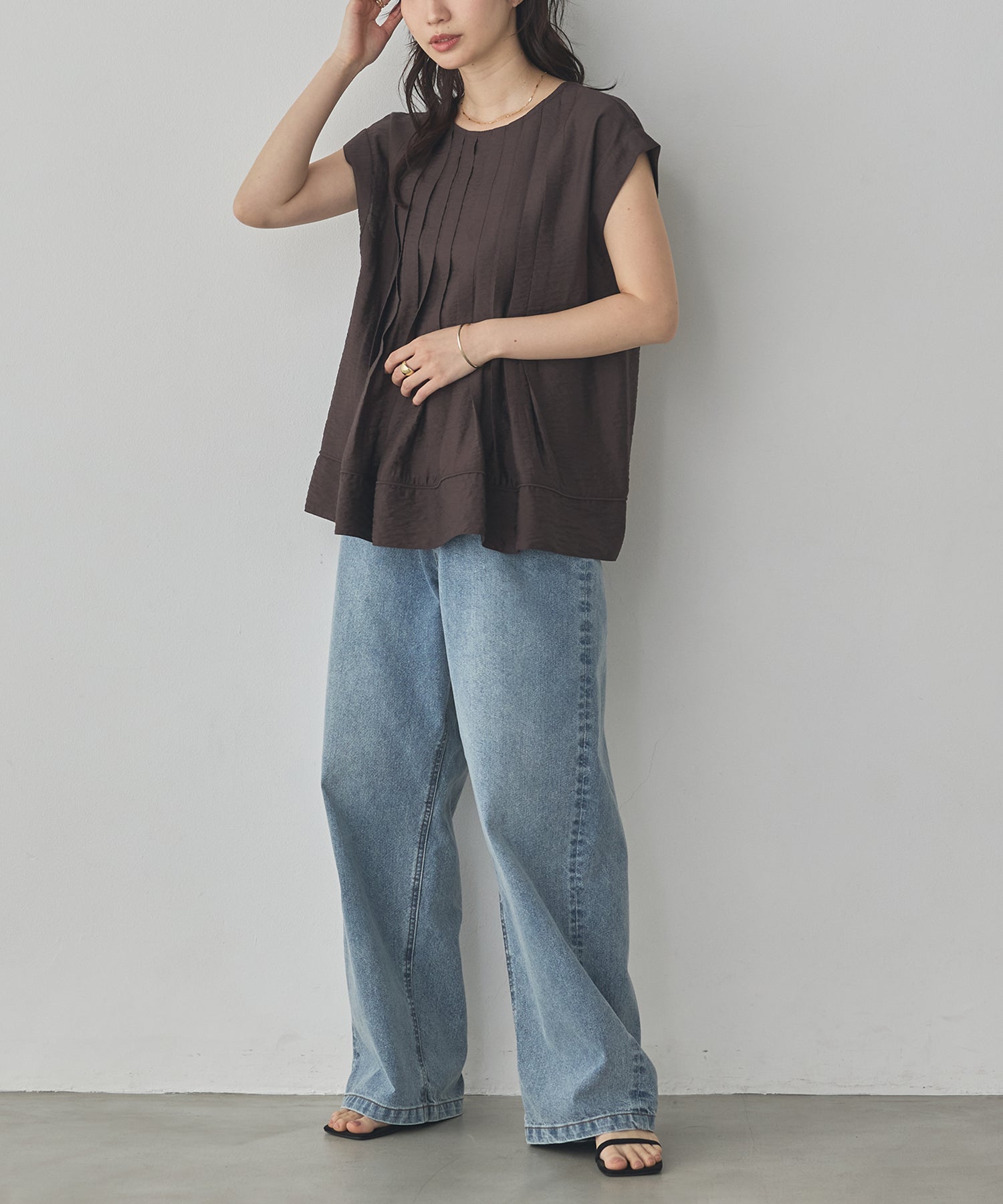 PARACHUTE FABRIC 2WAY TUCK BLOUSE
