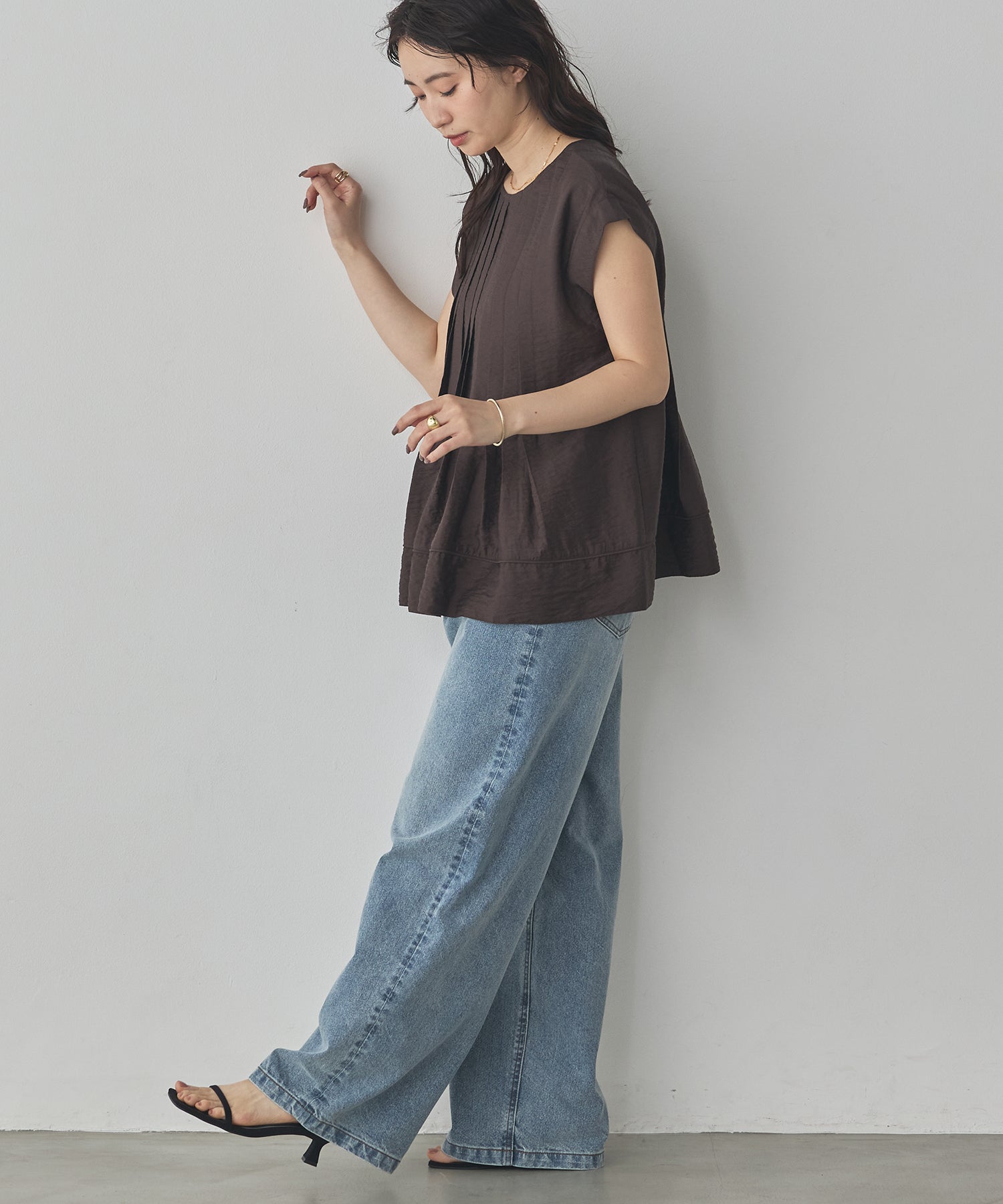 PARACHUTE FABRIC 2WAY TUCK BLOUSE