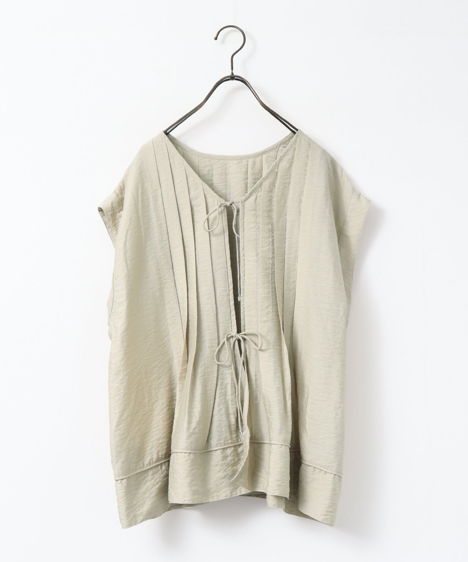 PARACHUTE FABRIC 2WAY TUCK BLOUSE