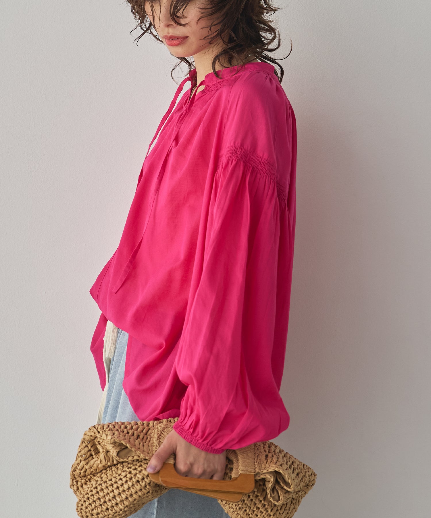 SUSHIBOYL SMOCKED GATHERED BLOUSE