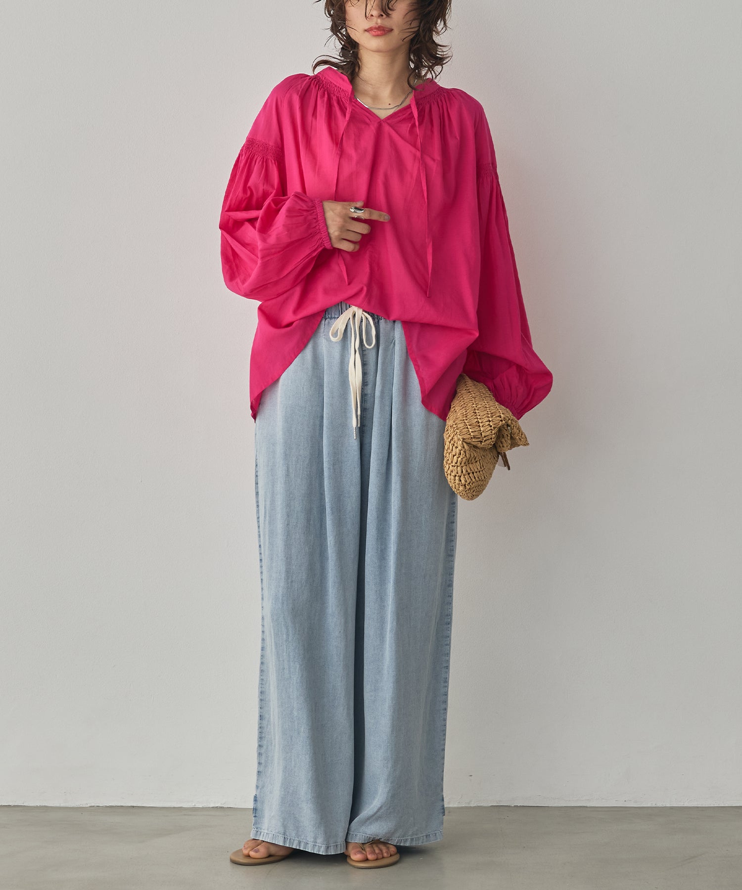 SUSHIBOYL SMOCKED GATHERED BLOUSE