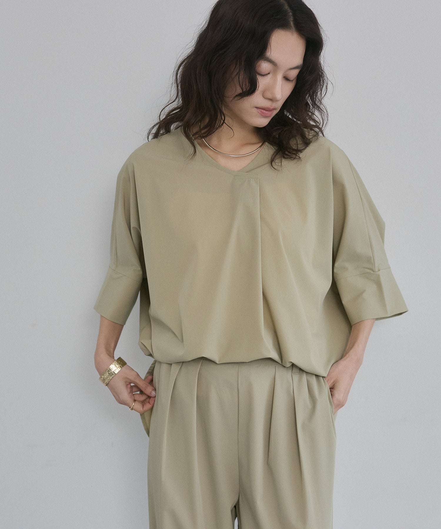 [ICE TOUCH] DOLMAN-SLEEVE TOPS