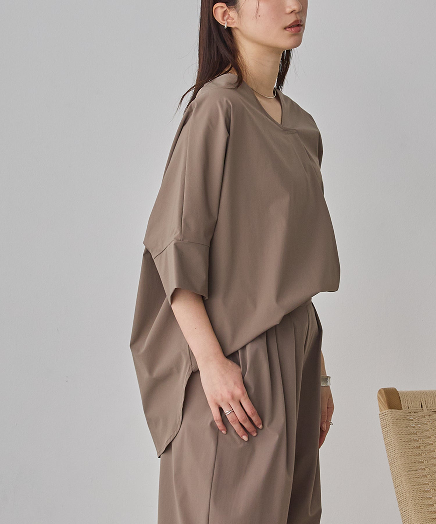 [ICE TOUCH] DOLMAN-SLEEVE TOPS