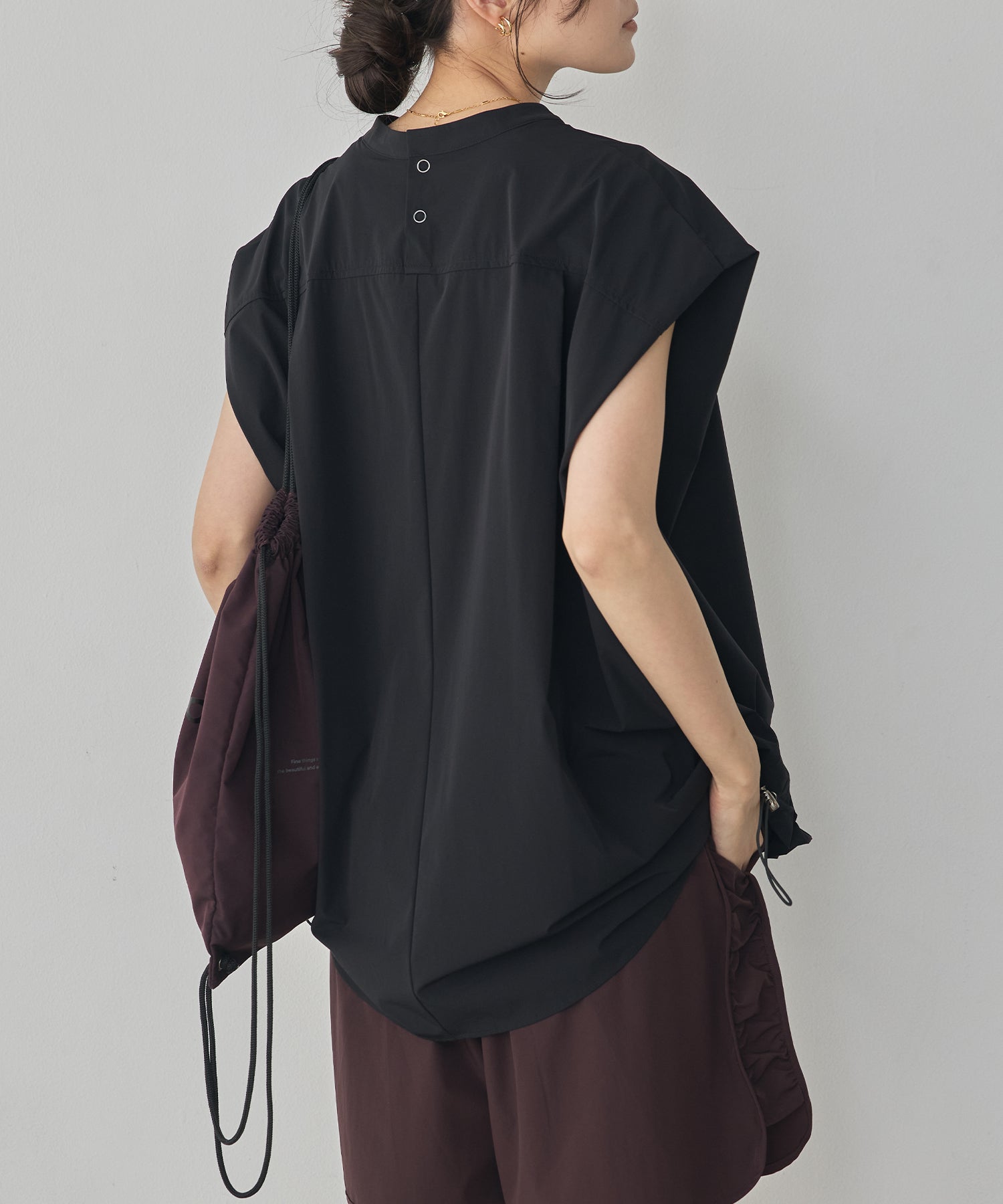 [ICE TOUCH] SLEEVELESS DRAWSTRING TOPS