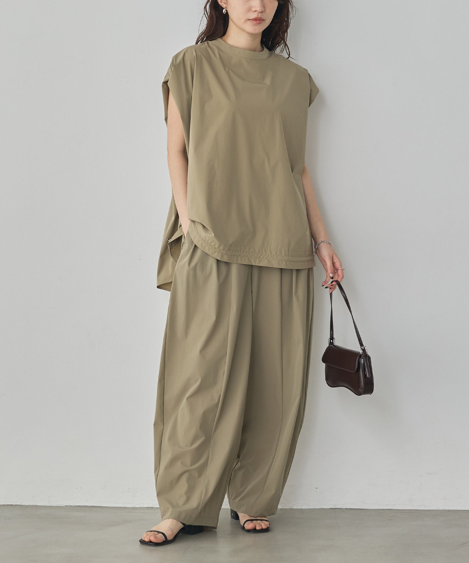 [ICE TOUCH] SLEEVELESS DRAWSTRING TOPS