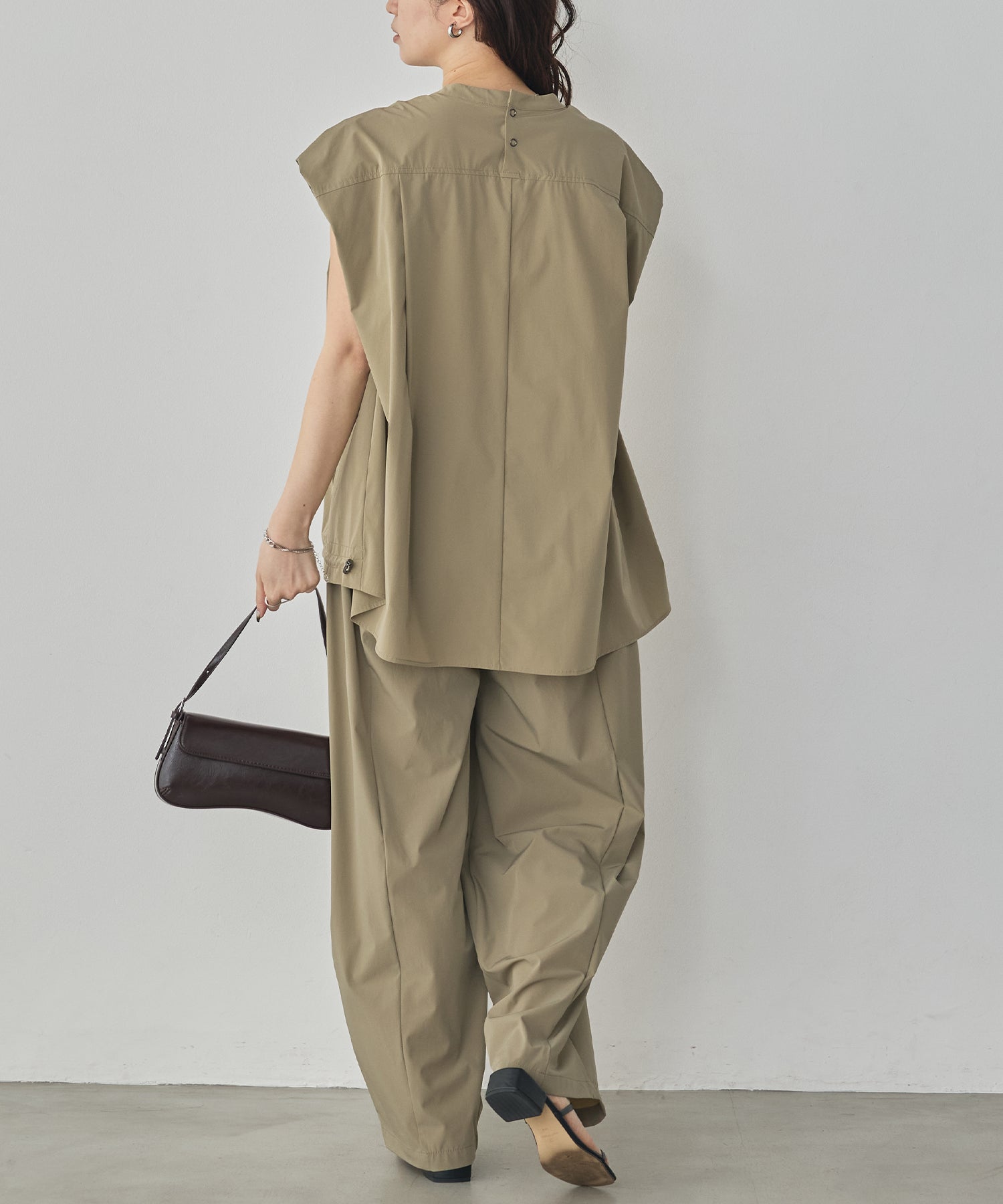 [ICE TOUCH] SLEEVELESS DRAWSTRING TOPS