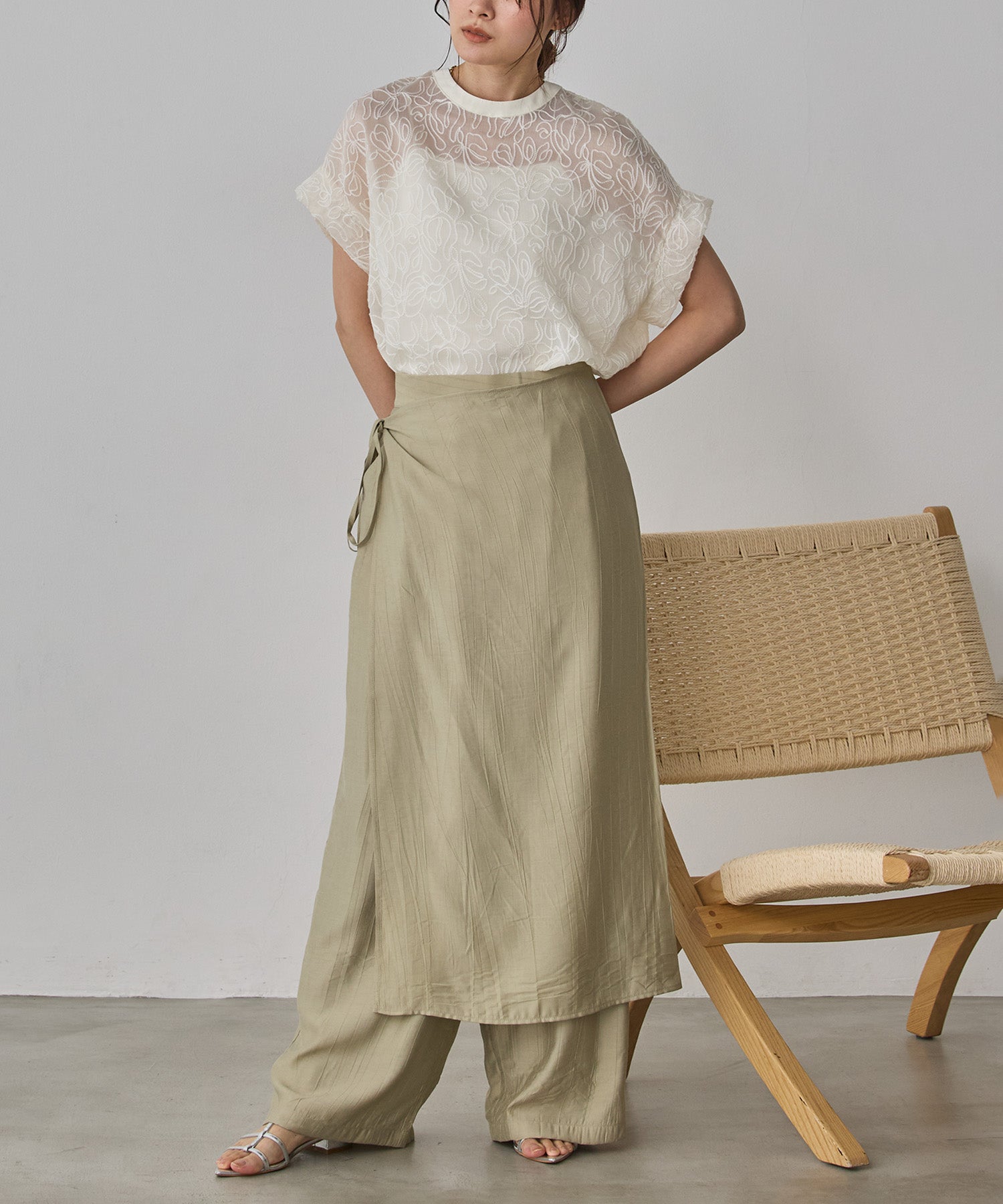 REVERSIBLE SHEER EMBROIDERED TOP