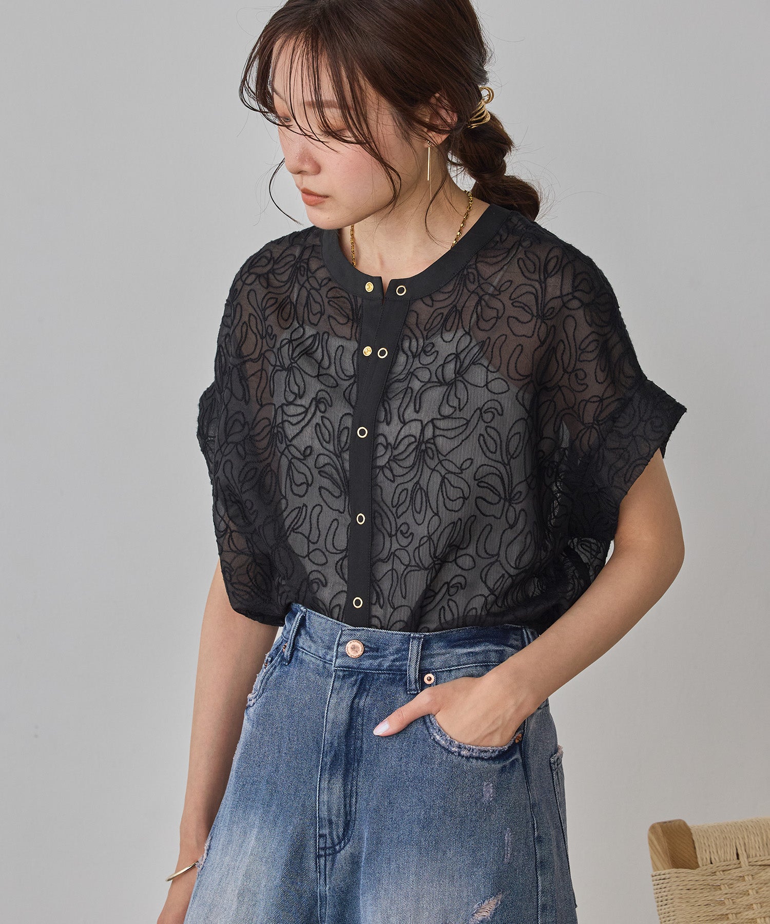 REVERSIBLE SHEER EMBROIDERED TOP