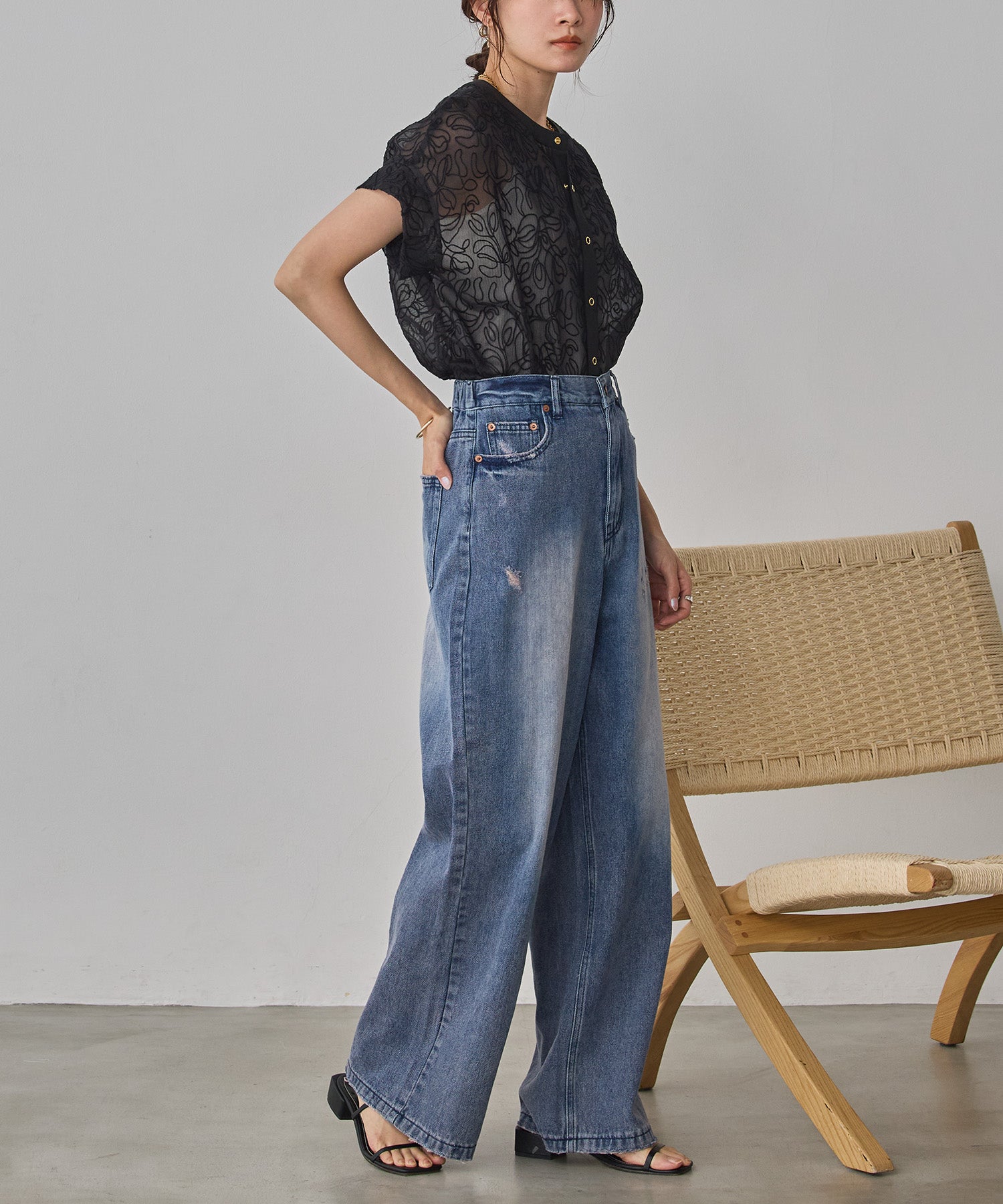 REVERSIBLE SHEER EMBROIDERED TOP