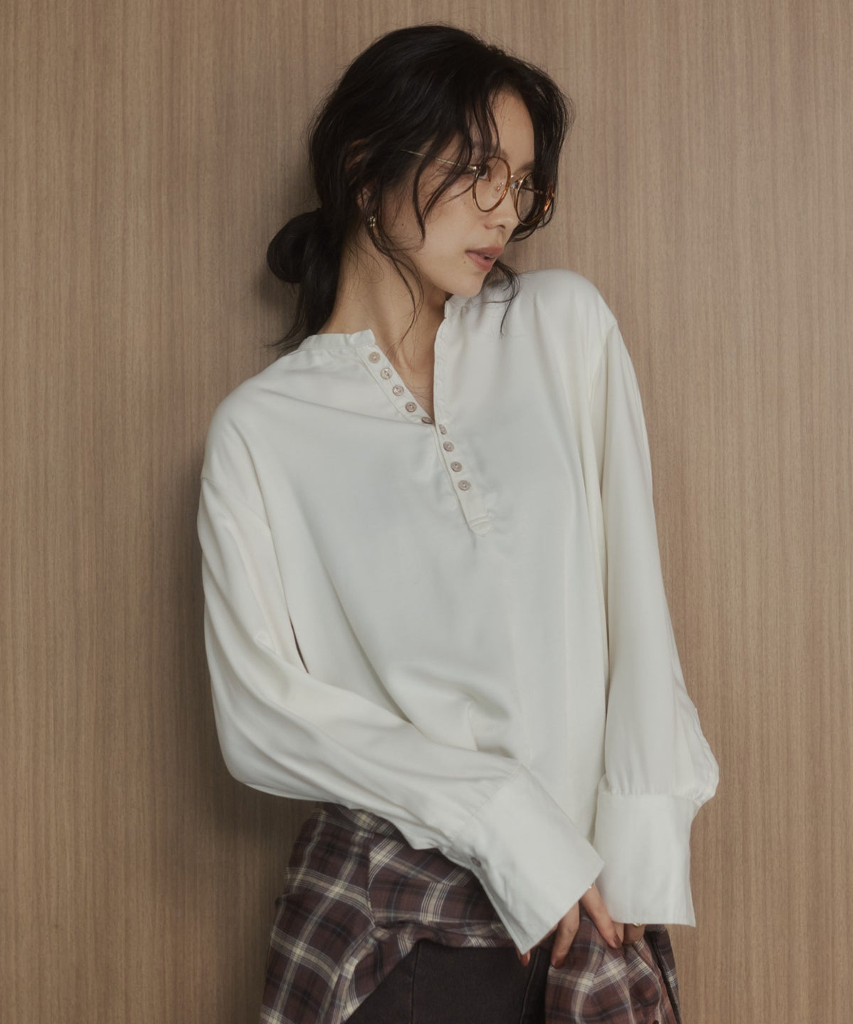 CUPRA-LIKE HENLEY-NECK SHIRT