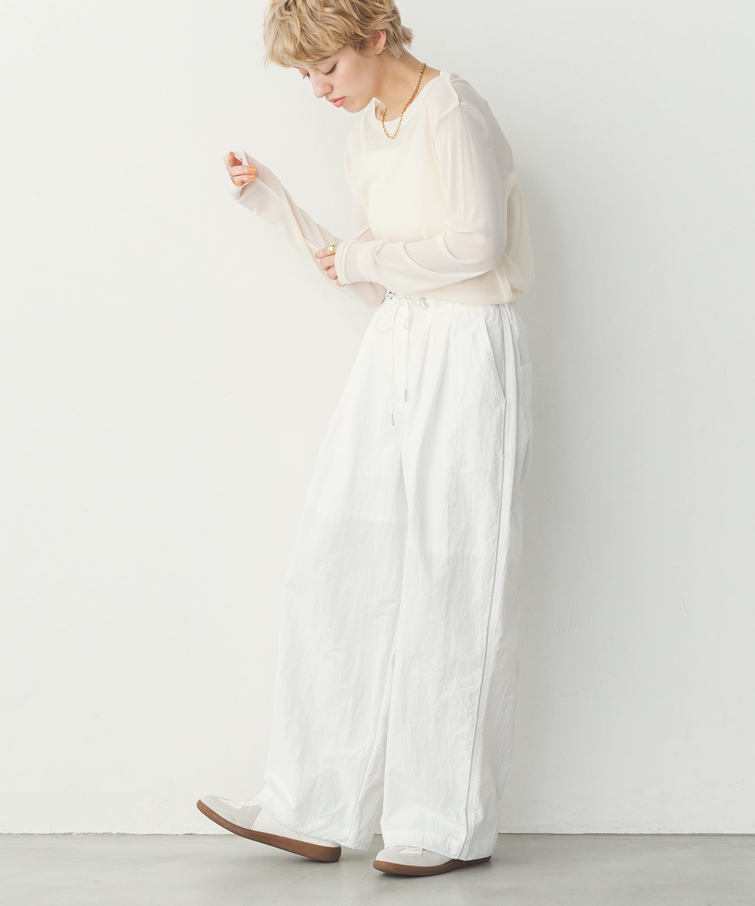 model : H160 着用サイズ : FREE