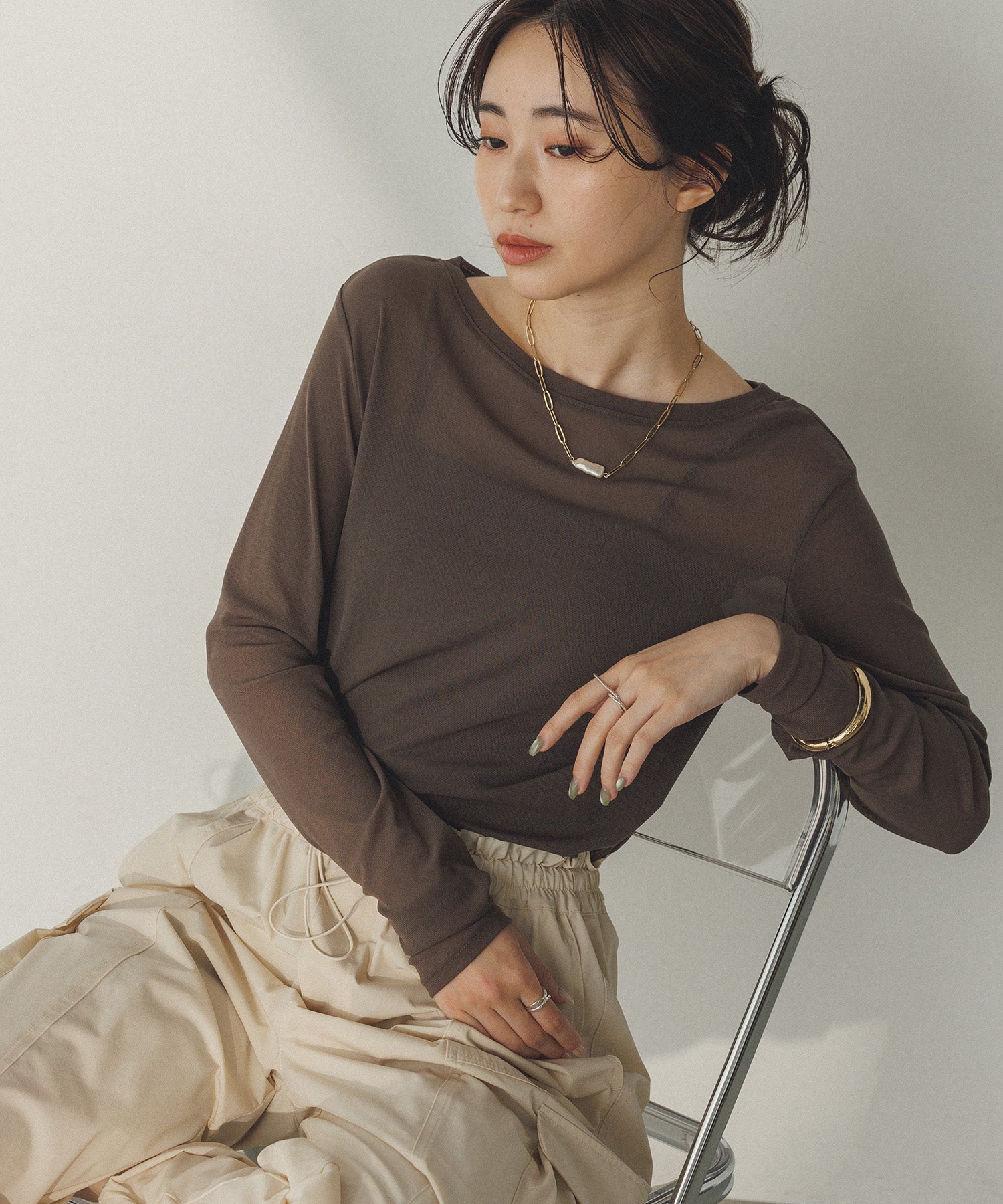 [LIMITED] CREW NECK SHEER TOPS