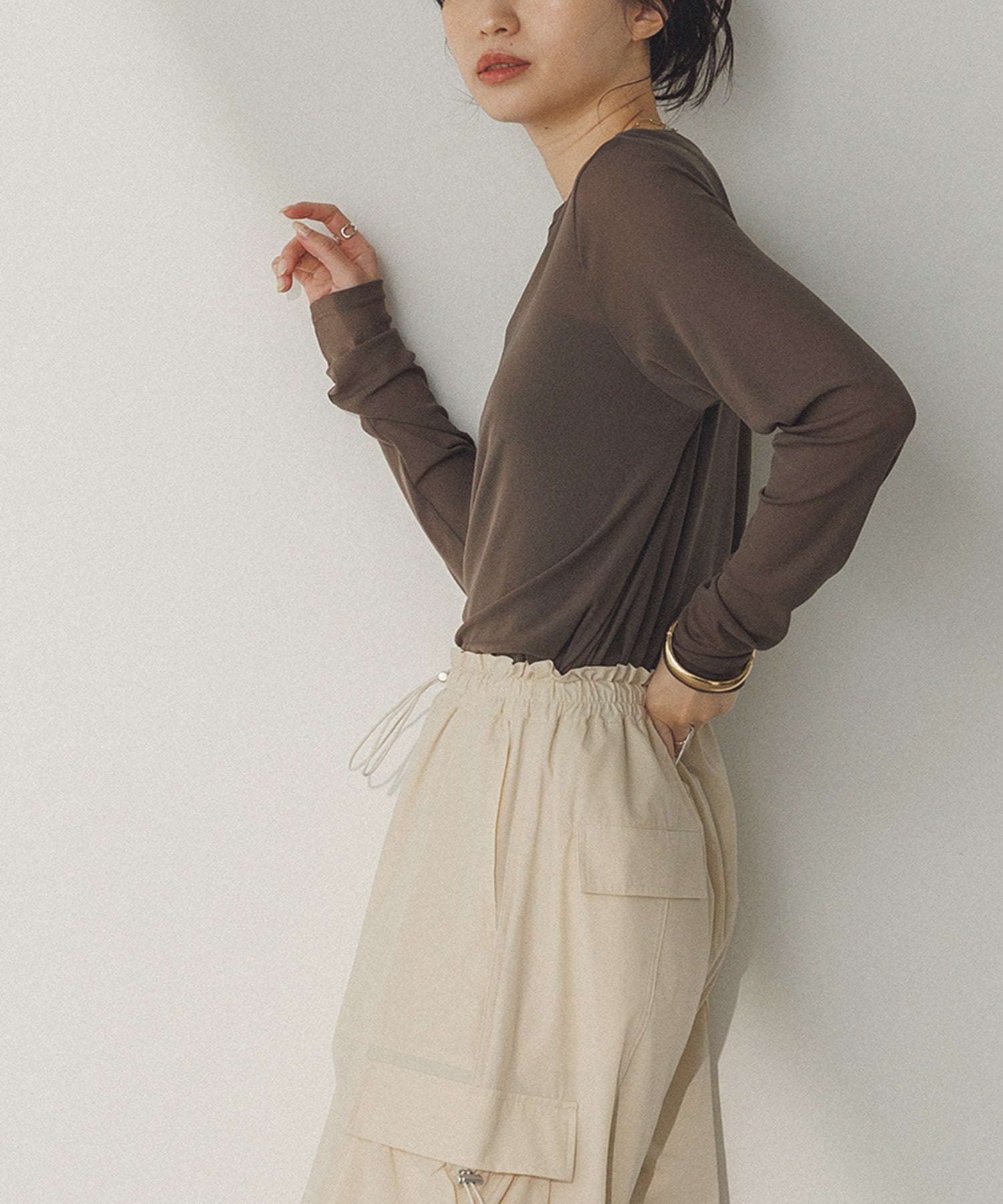 [LIMITED] CREW NECK SHEER TOPS