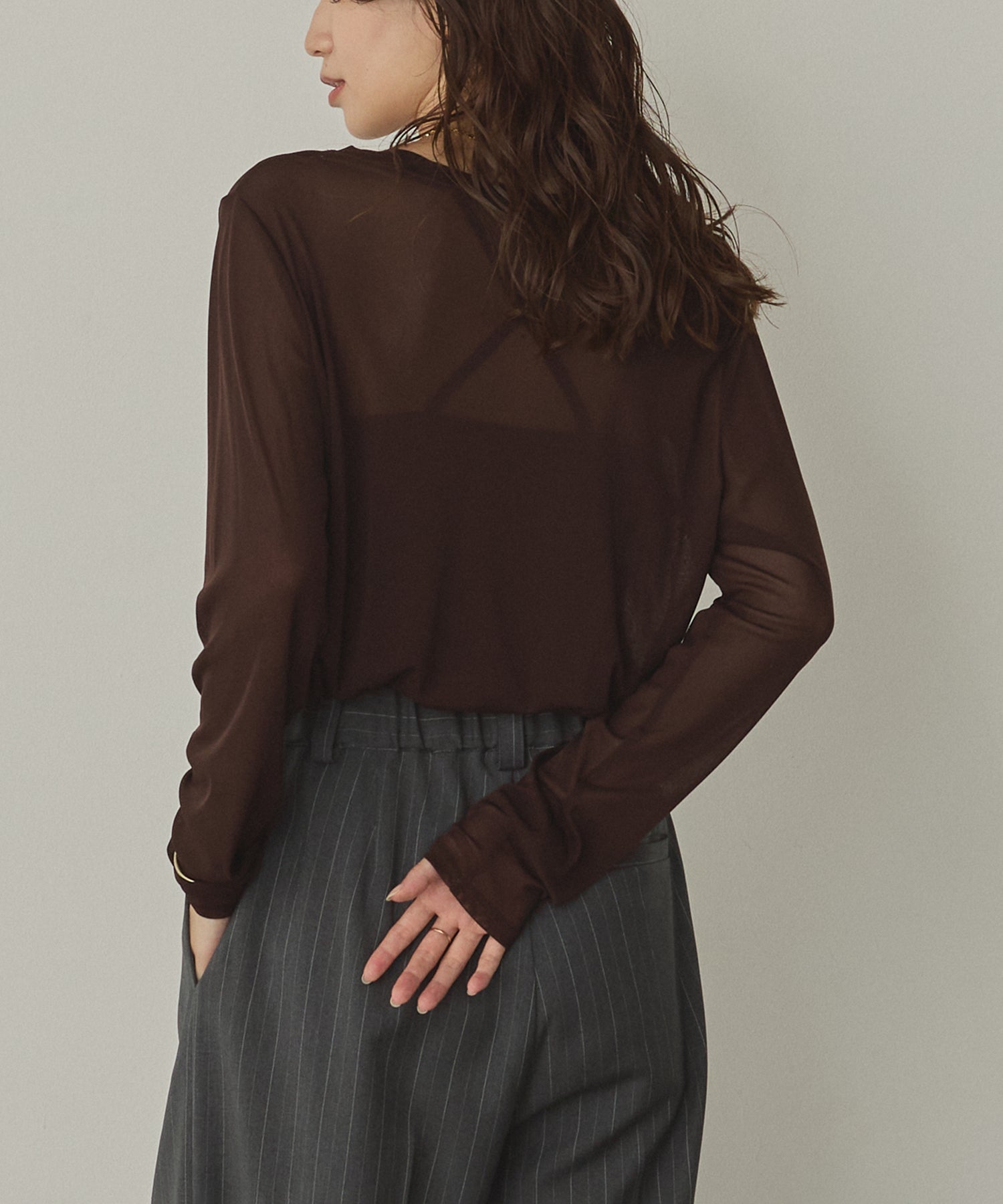 [LIMITED] CREW NECK SHEER TOPS