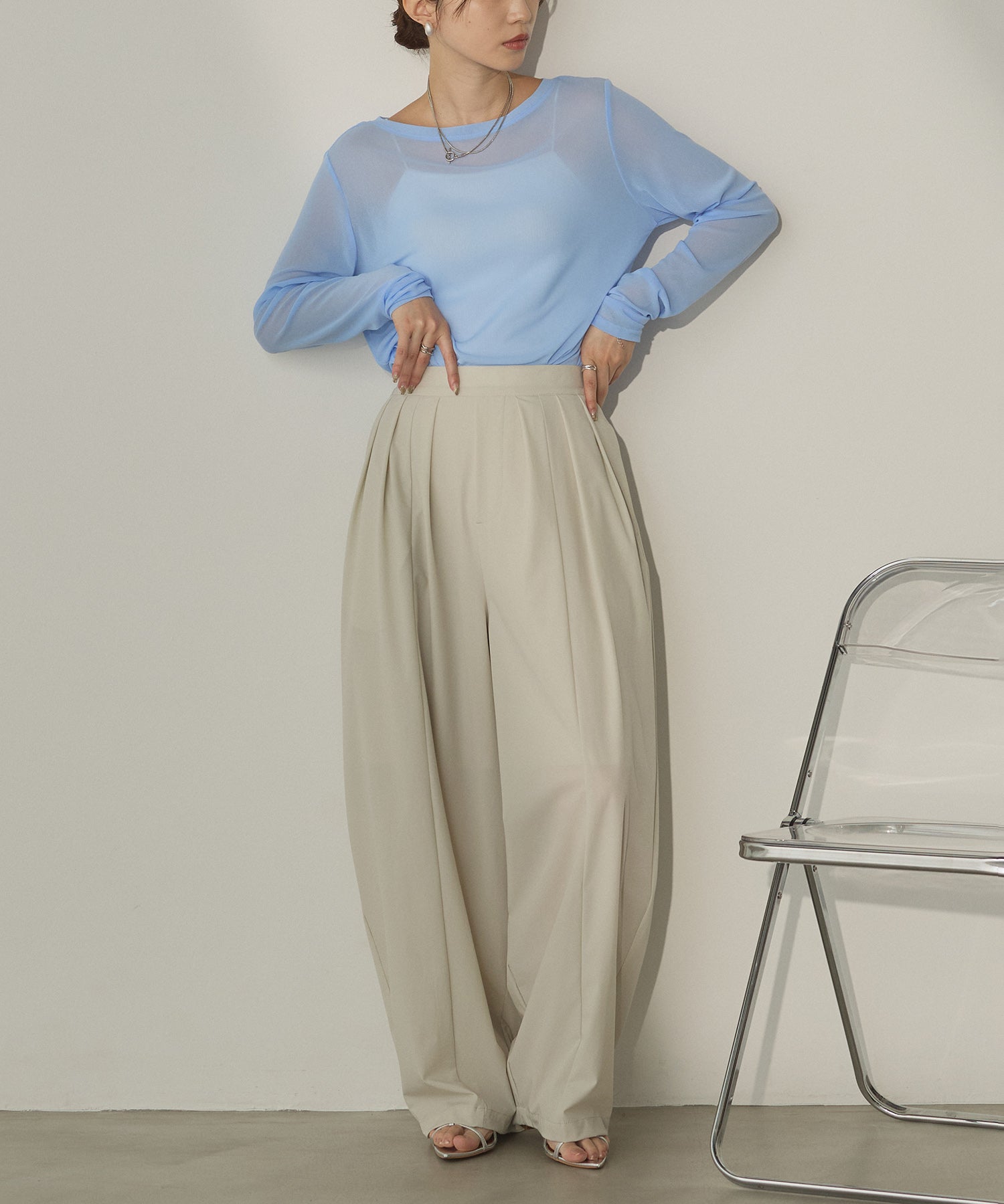 model : H160 着用サイズ : FREE