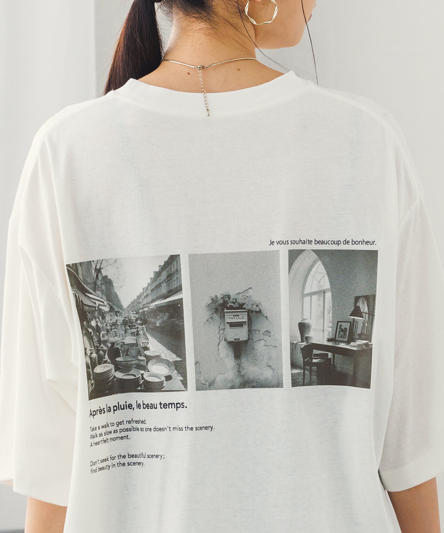 バックプリントTシャツ