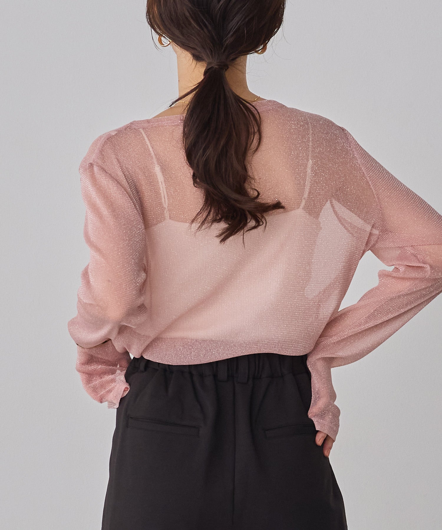 ラメシアークルーネックトップス