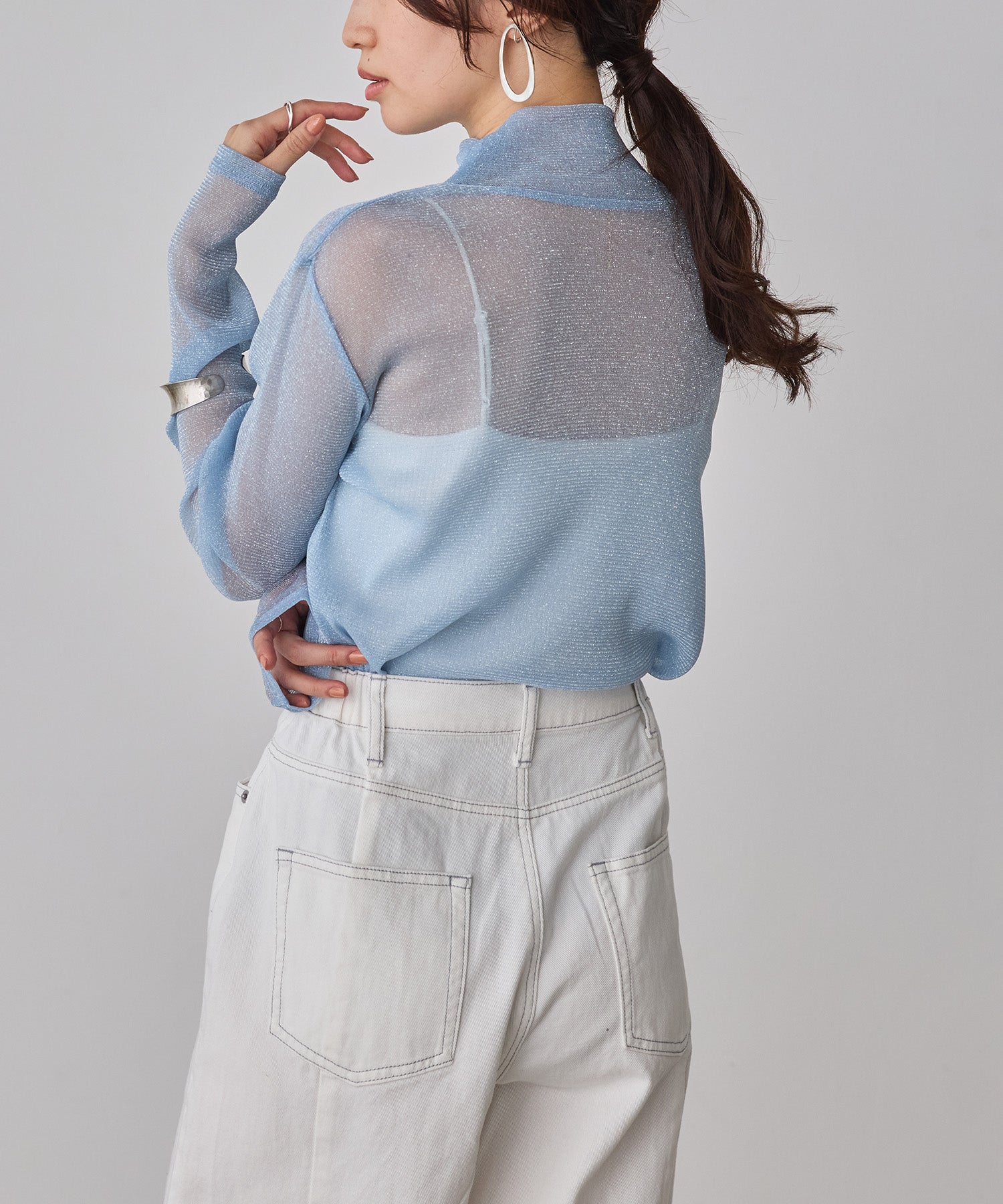 【新色追加】ラメシアー ハイネックトップス