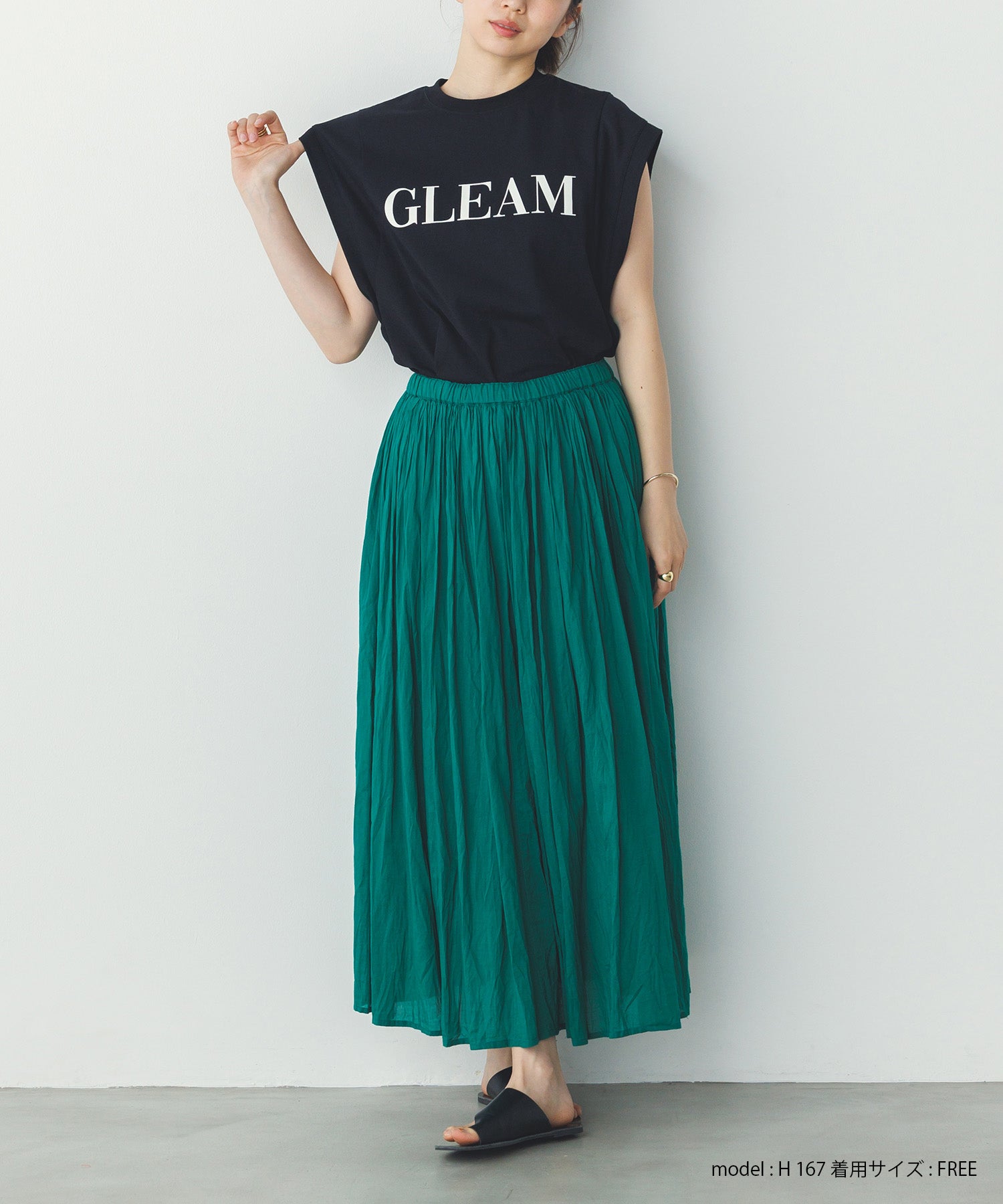 ノースリーブ プリントTシャツ