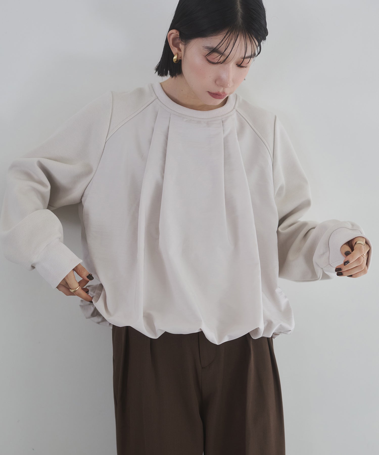 ベロアボンディング バルーンスウェット