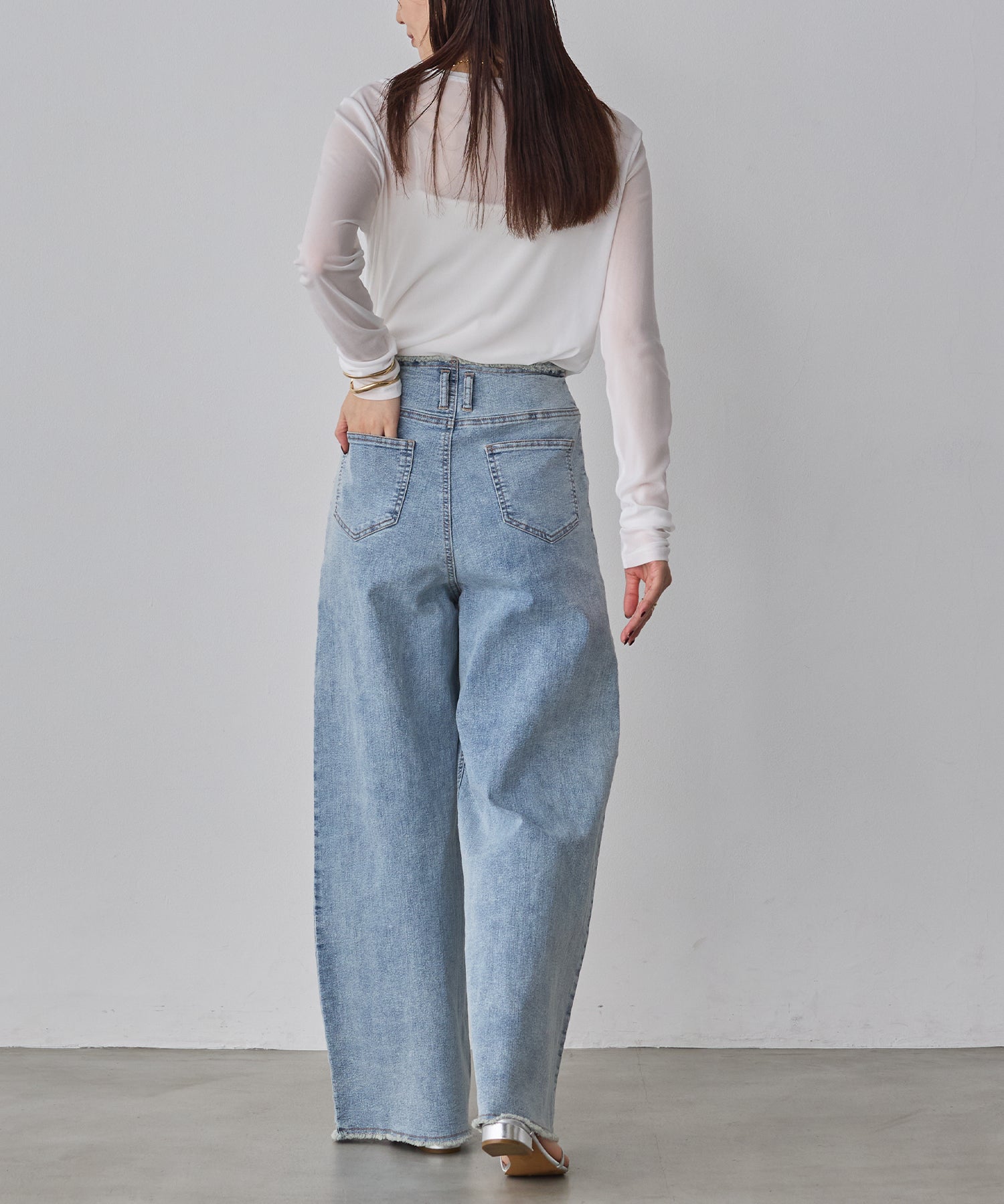 POWER NET CREW-NECK SHEER TOPS