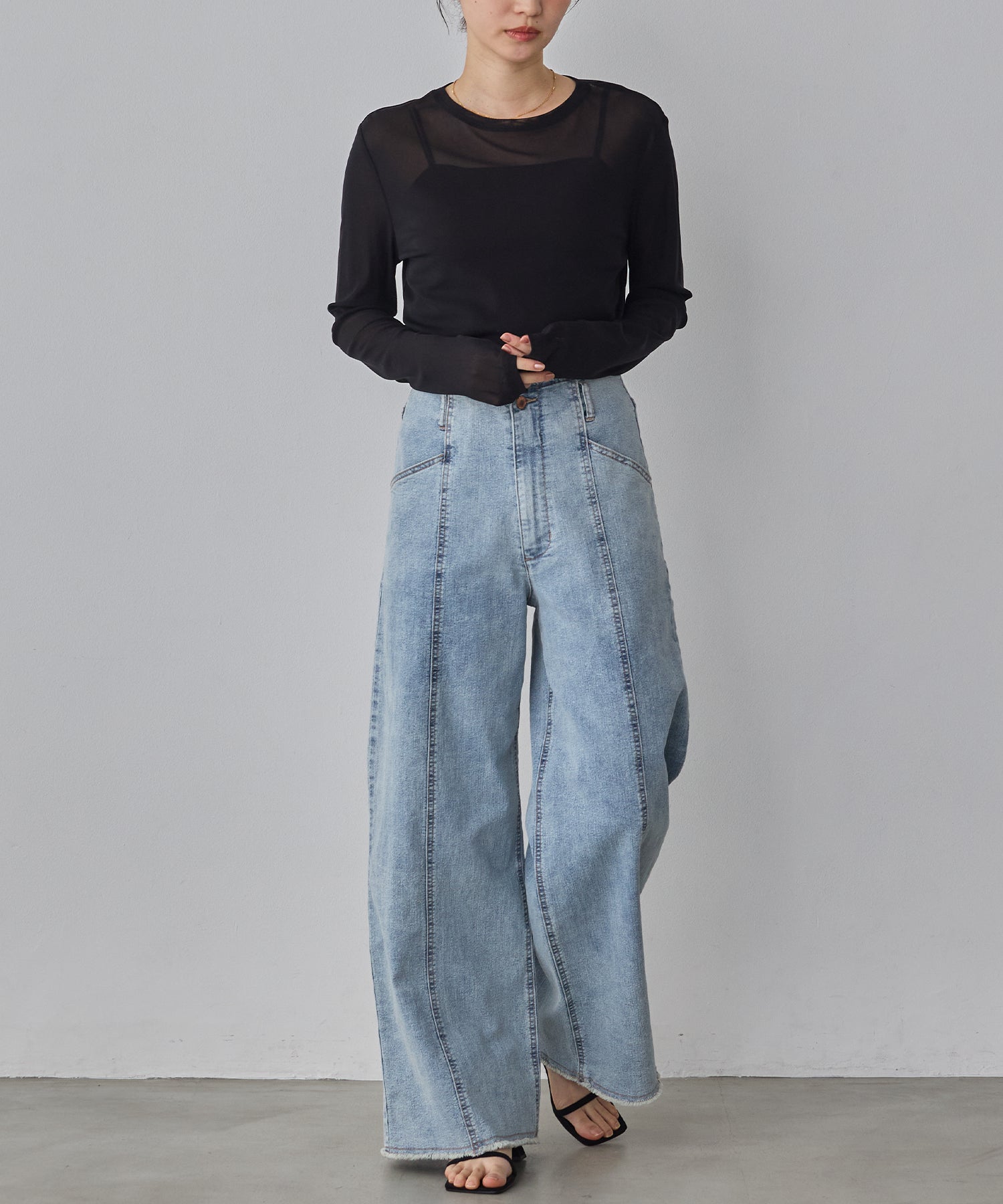 POWER NET CREW-NECK SHEER TOPS