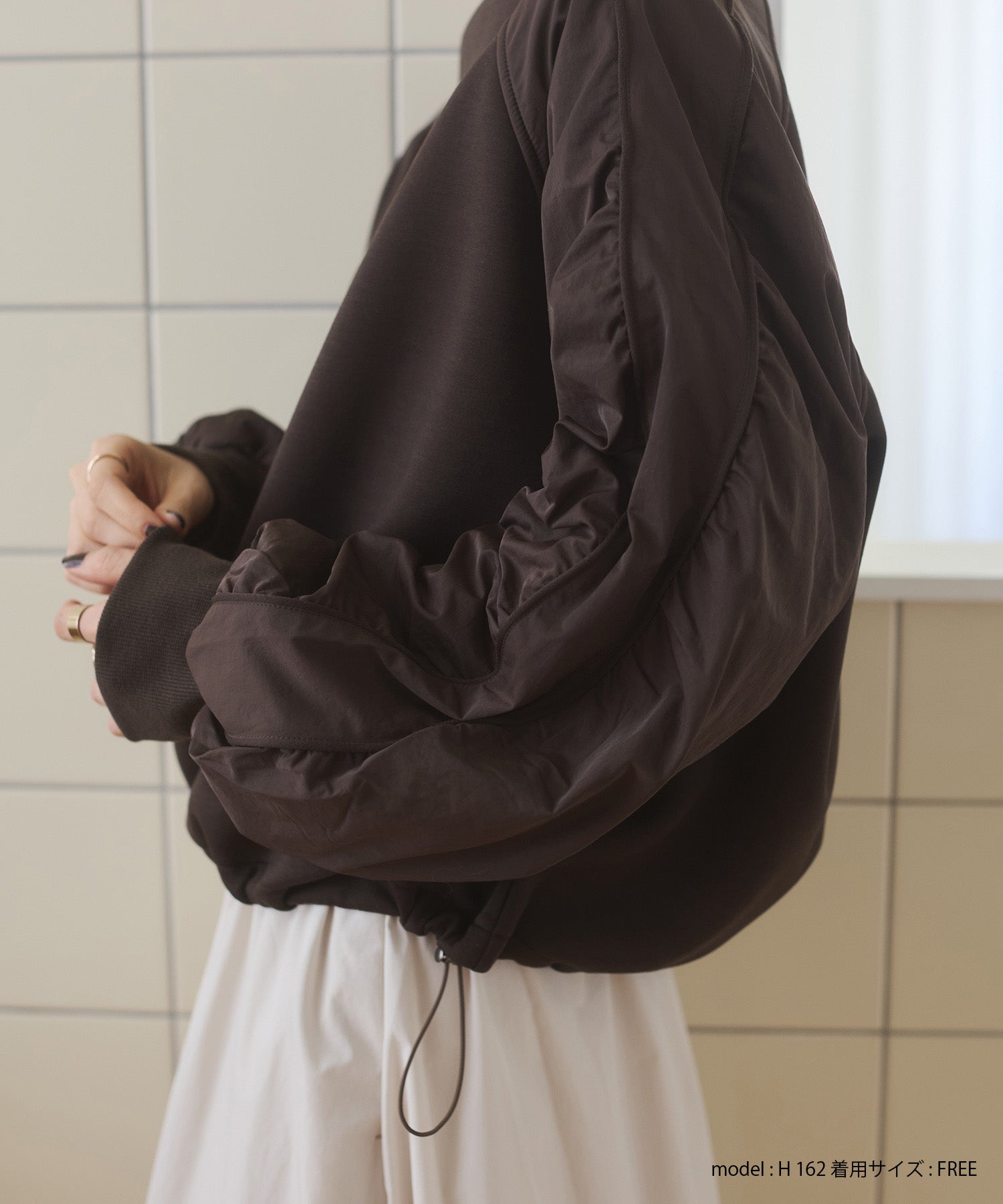 ダンボールナイロン ドッキングトップス